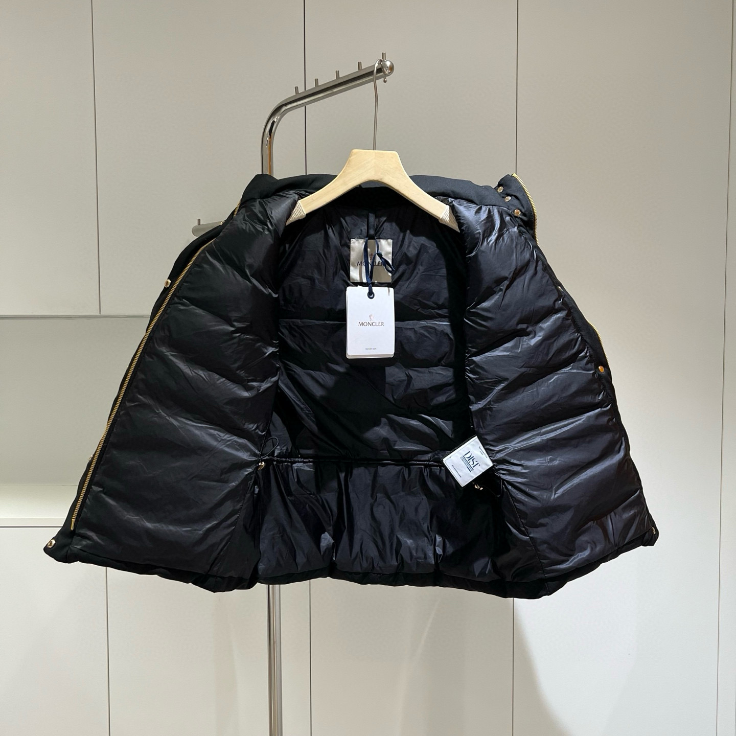 Moncler Besset Women Winter Vest Size 0-3