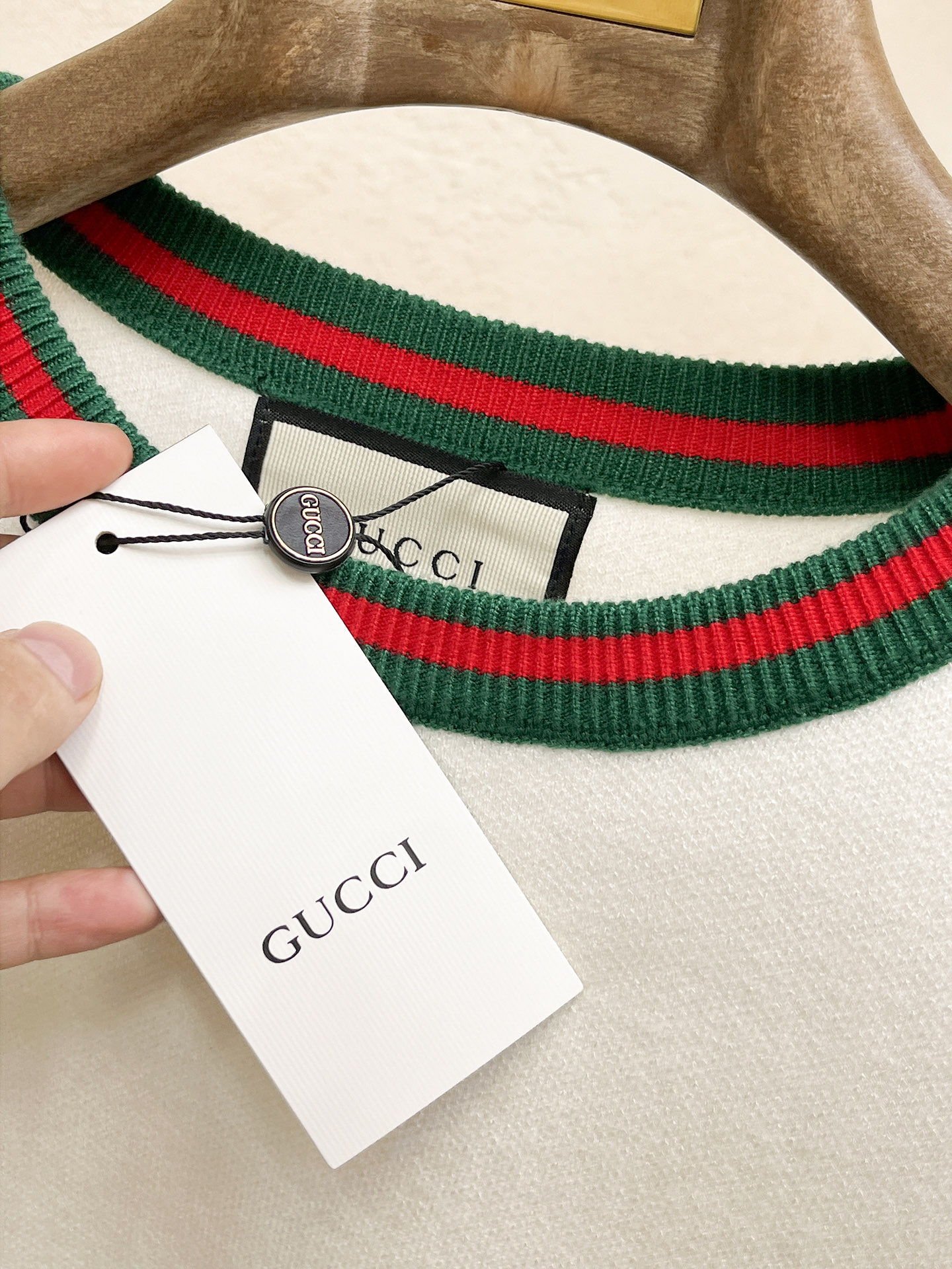 Gucci Unisex Sweatshirt Size M-XXXL