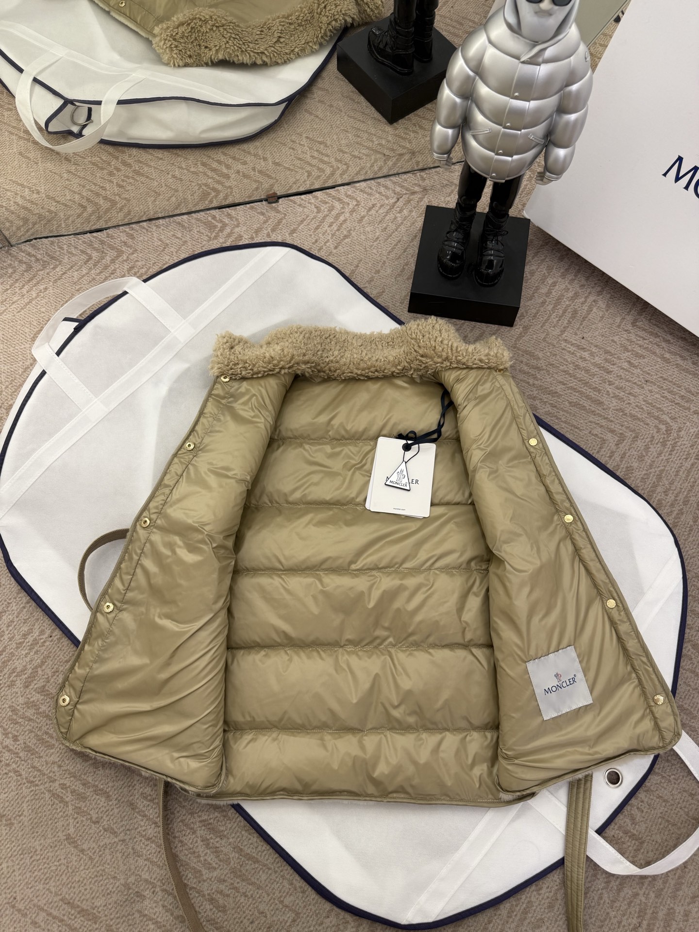 Moncler Joui 2025 New Women Winter Vest Size 0-2
