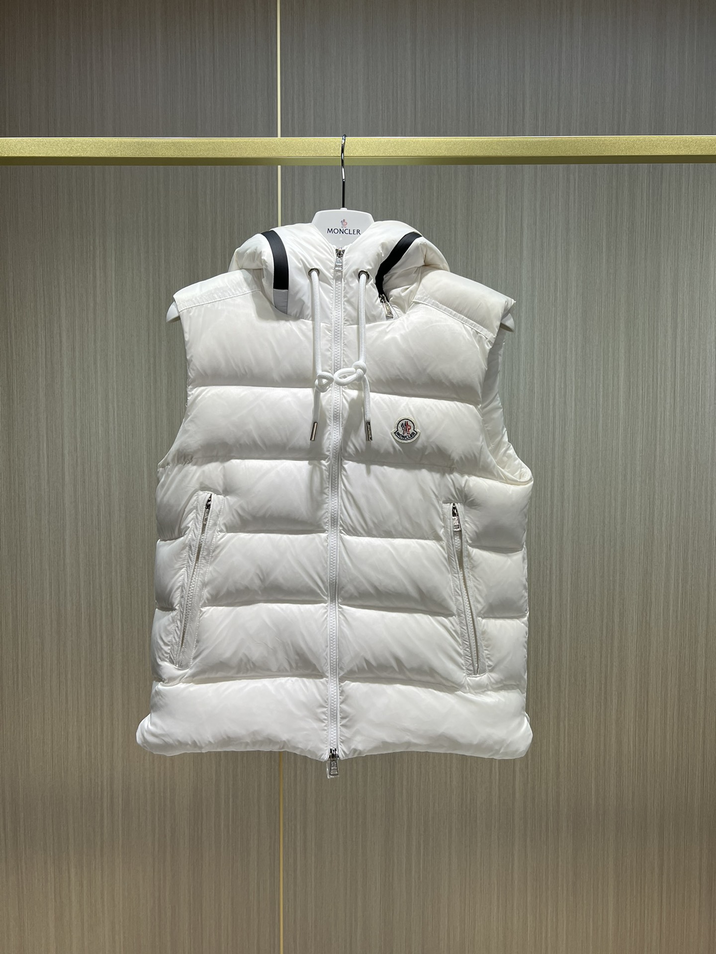 Moncler Cardamine Winter Vest Size 1-5