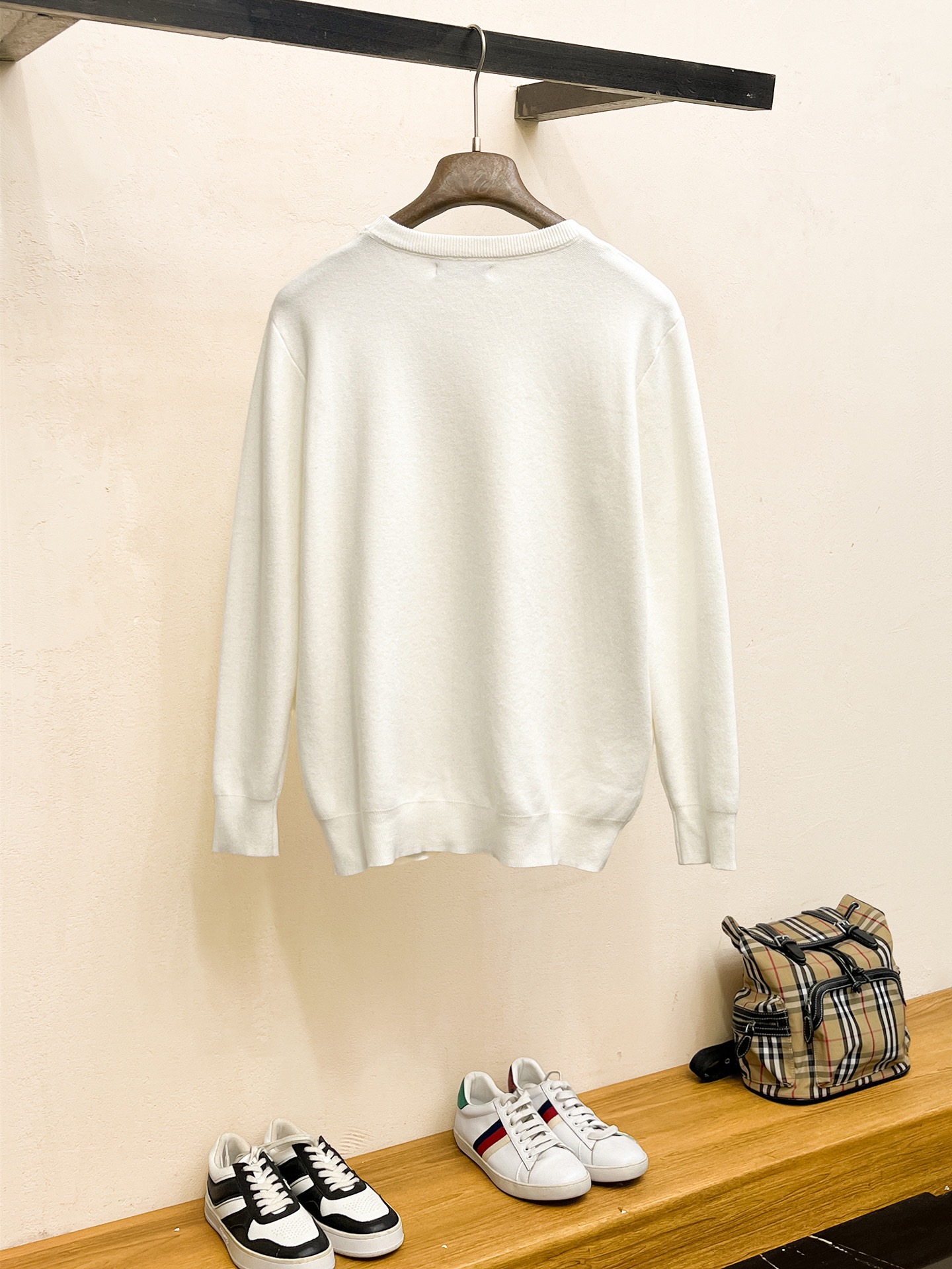 Loewe Unisex Sweatshirt Size M-XXXL