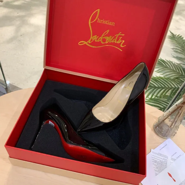 Christian Louboutin Pumps