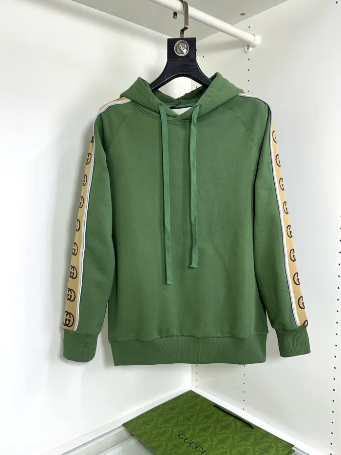 Gucci Sweatshirt