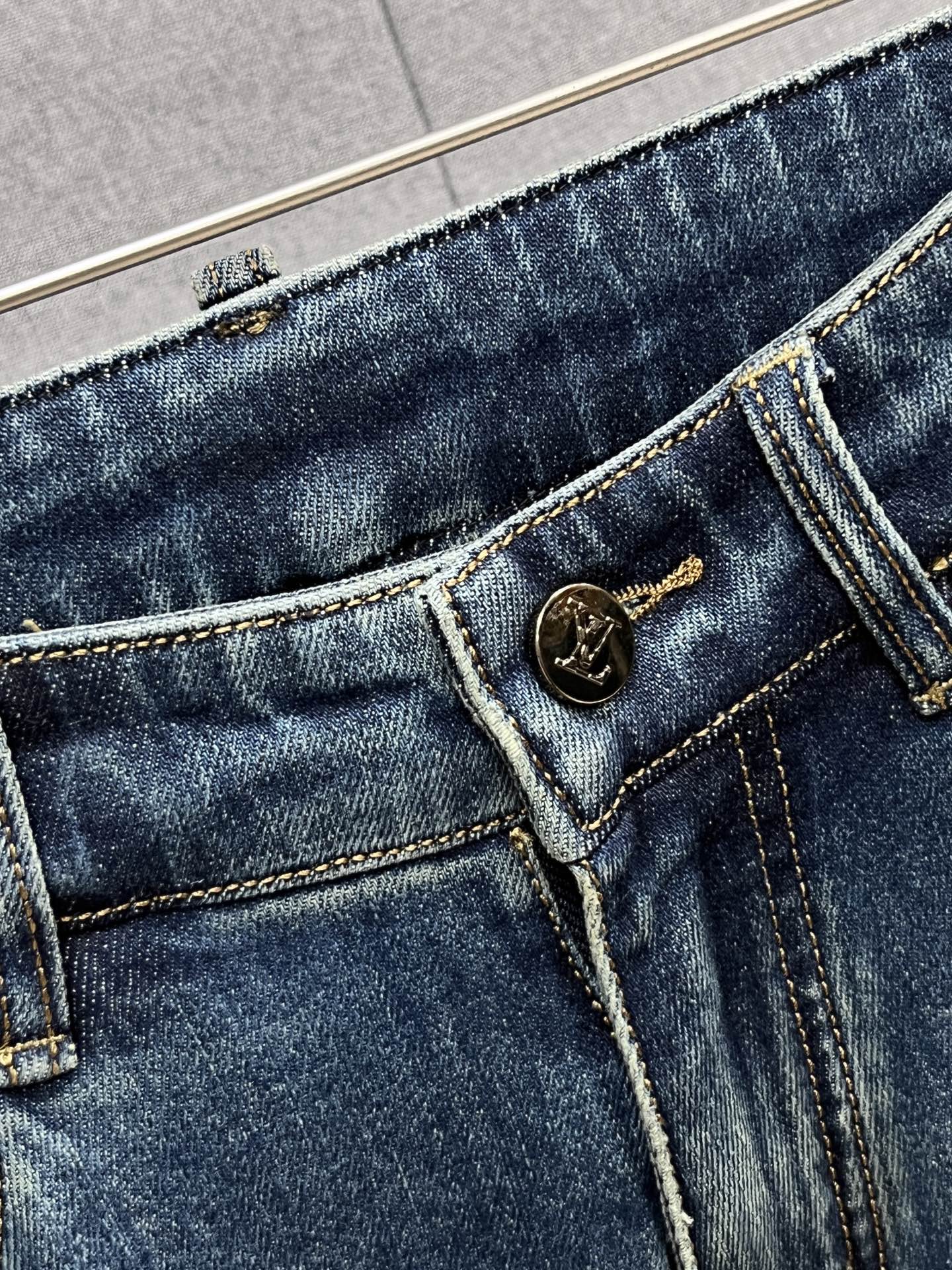 Louis Vuitton Jeans Men Size 29-38