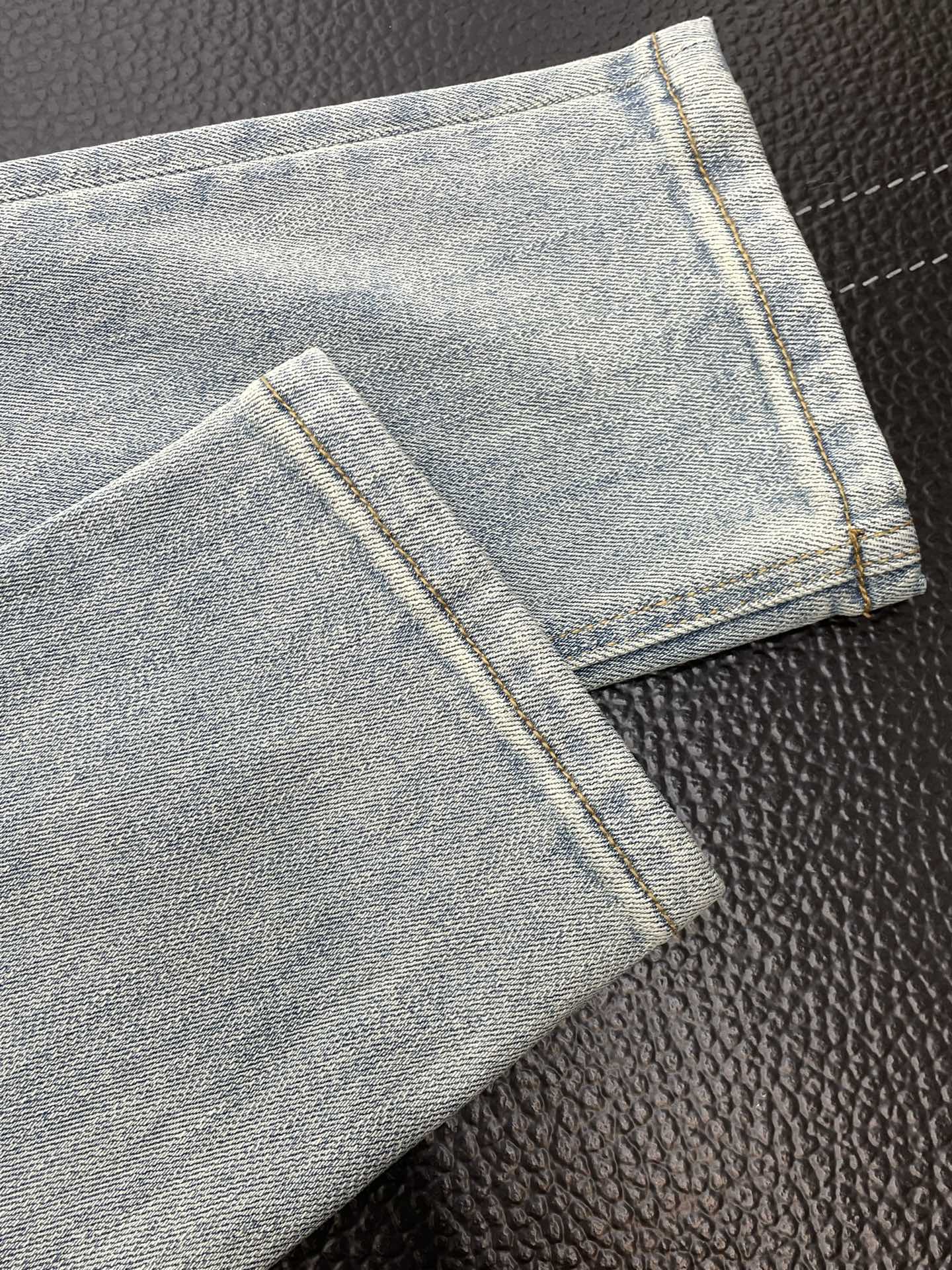 Louis Vuitton Jeans Men Size 28-38