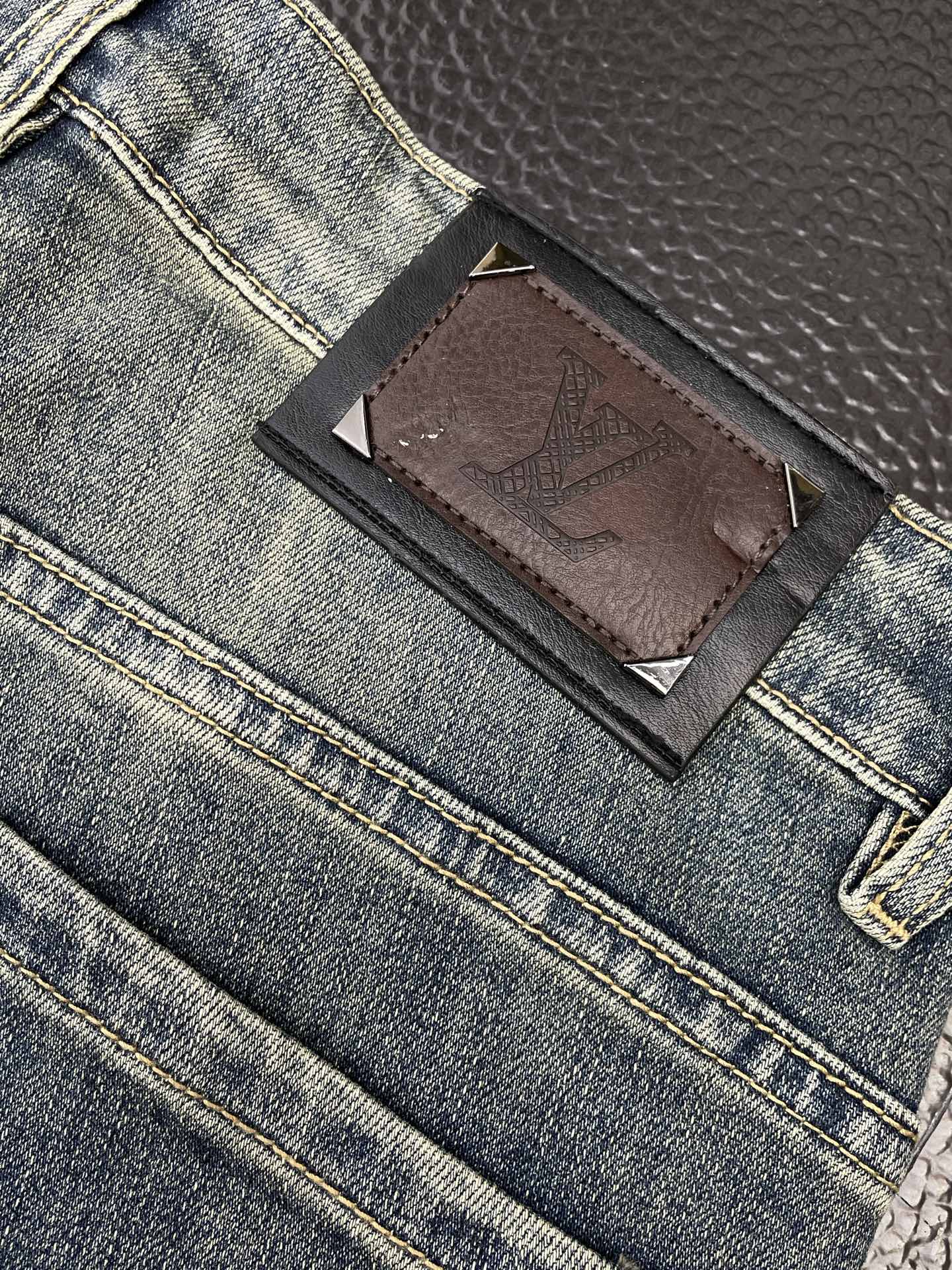 Louis Vuitton Jeans Men Size 28-38