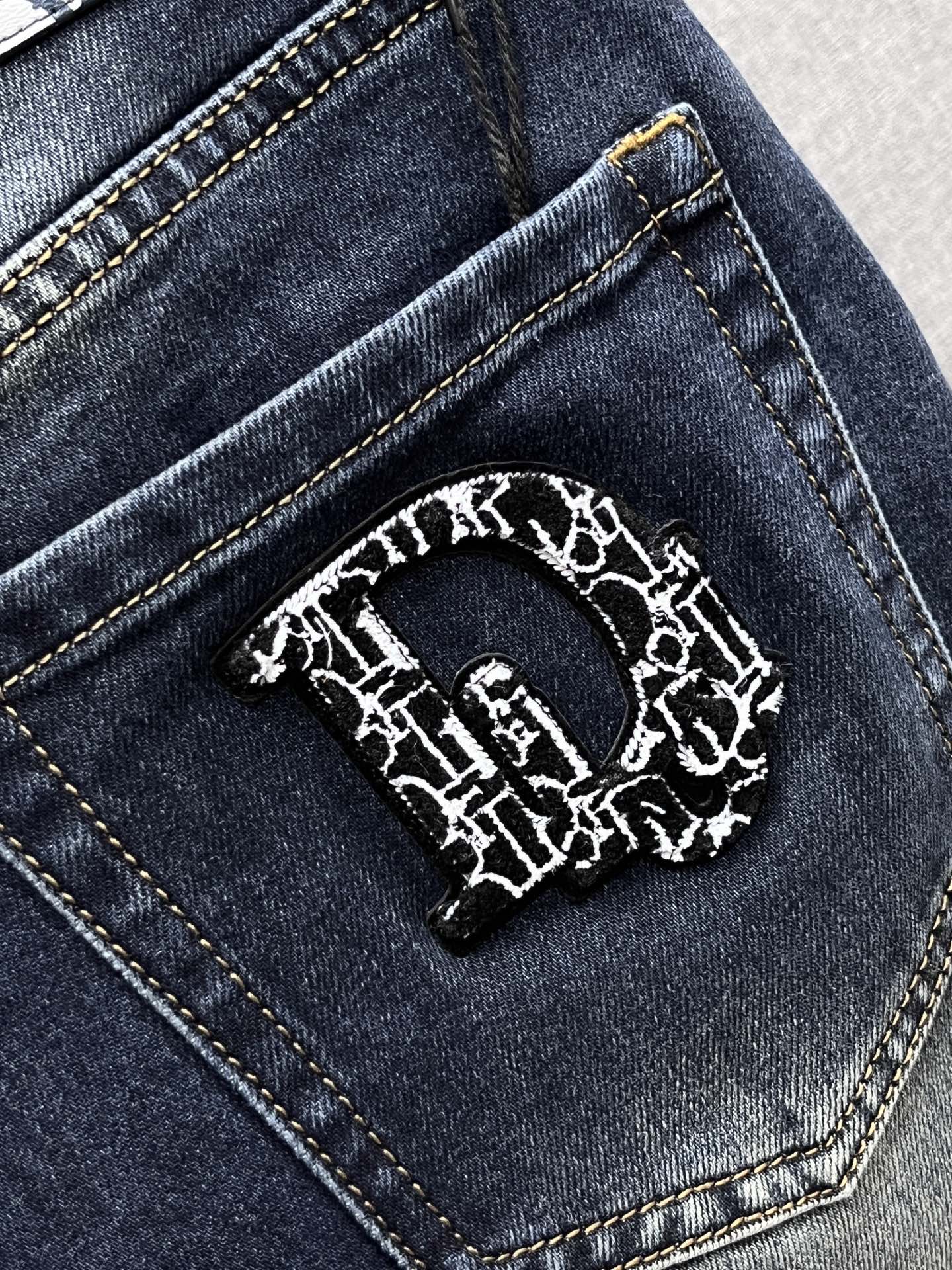 Dior Jeans Men Size 29-38