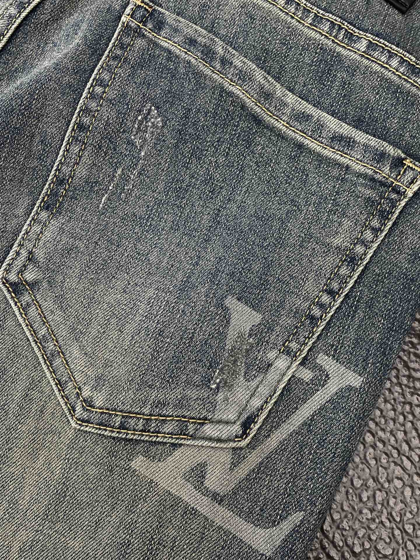 Louis Vuitton Jeans Men Size 28-38