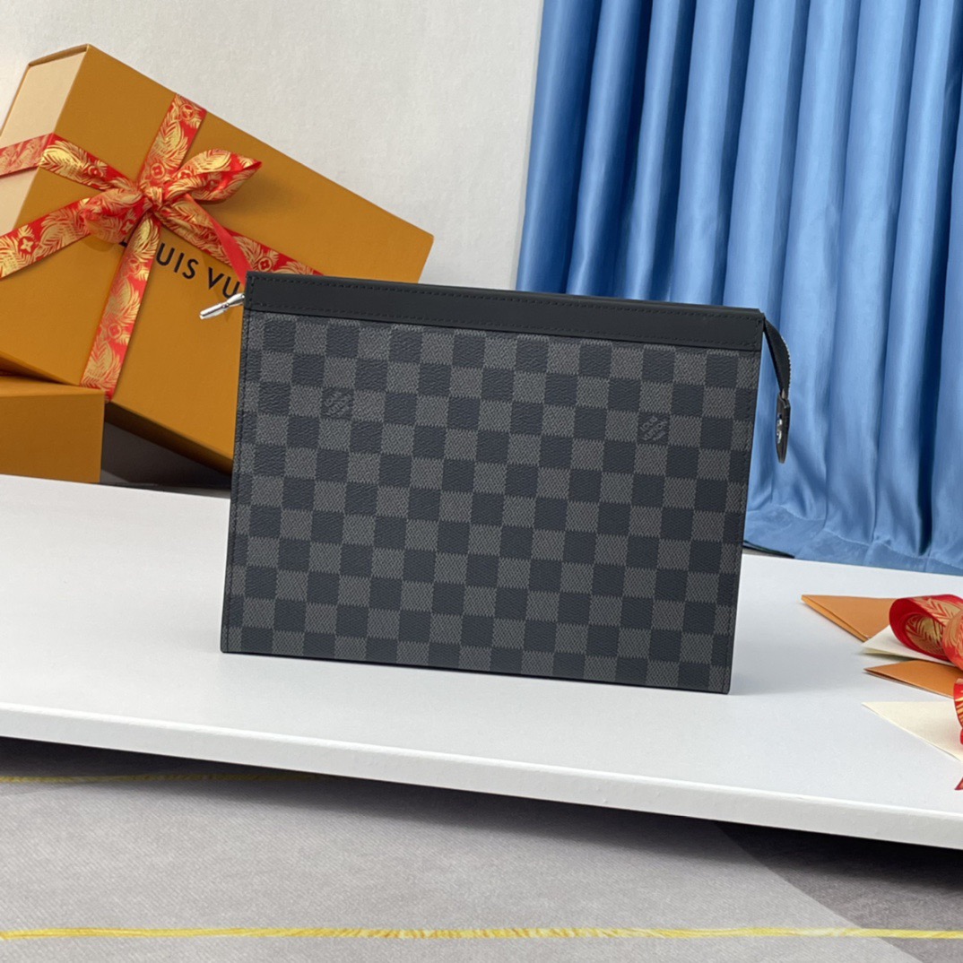 Louis Vuitton N41696 Clutch Pochette Voyage Bags Size 26*20*5cm