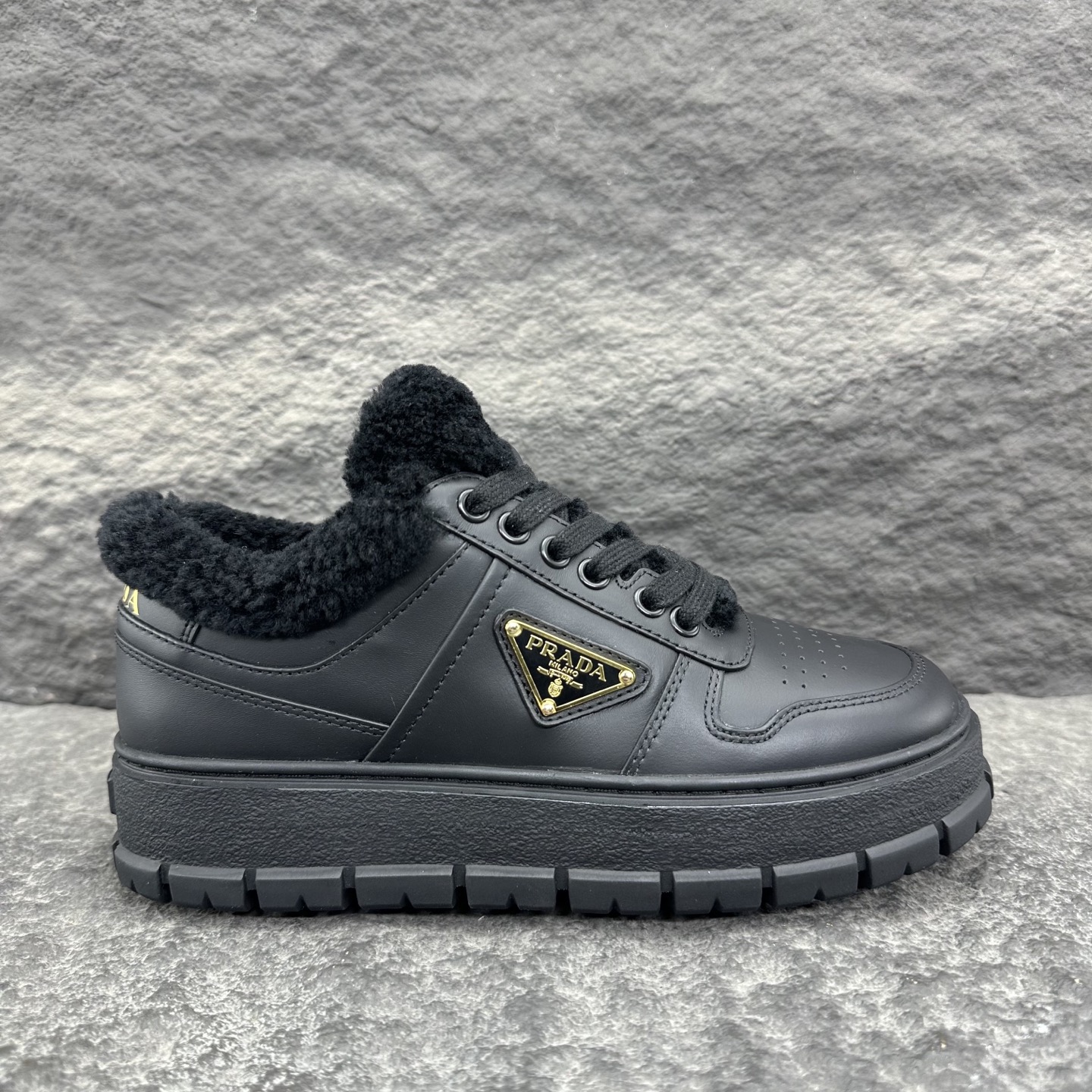 Prada 25ss Women Sneaker Size 36-41