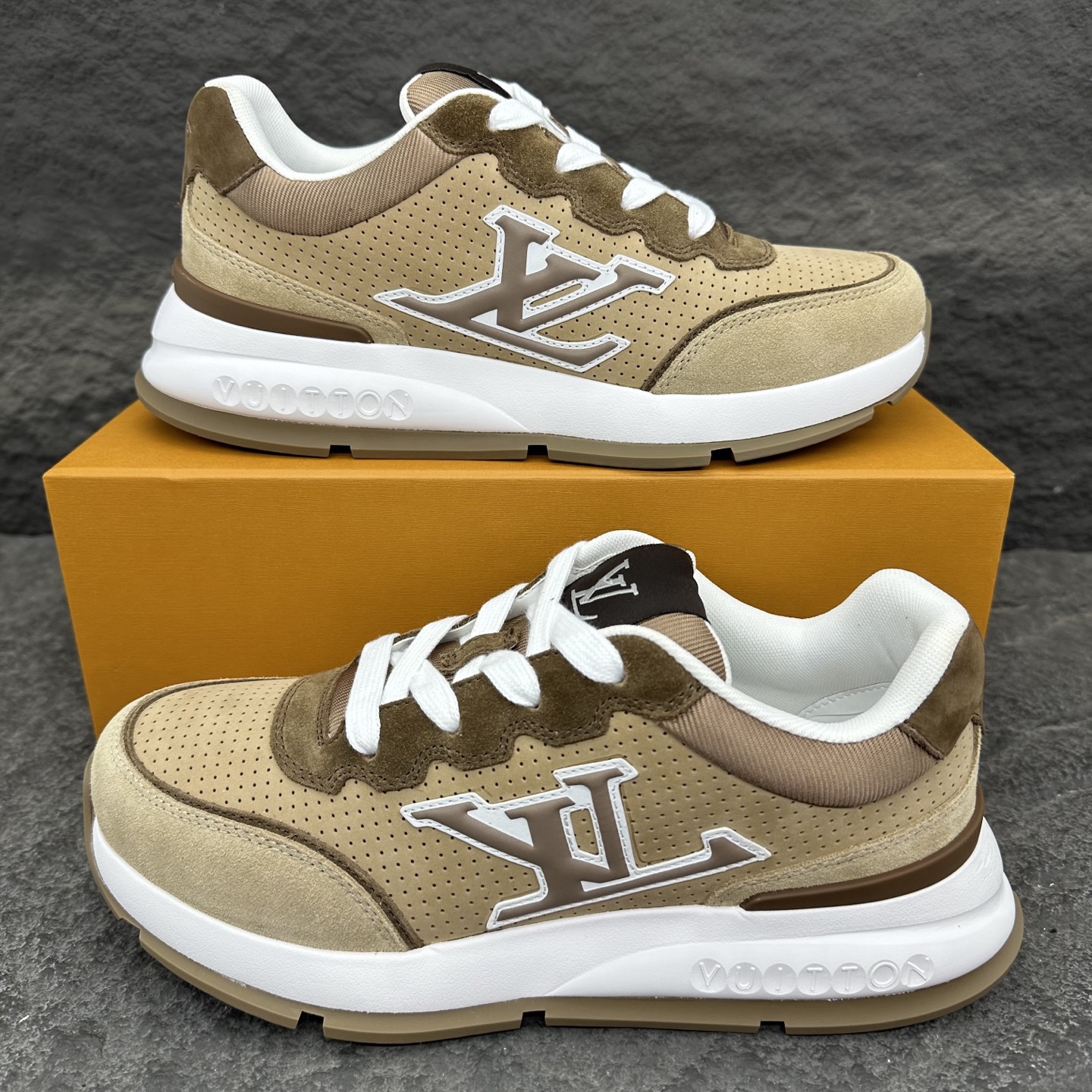 Louis Vuitton LV 1AIOIZ LV CLASSIC Sneaker Size 36-46