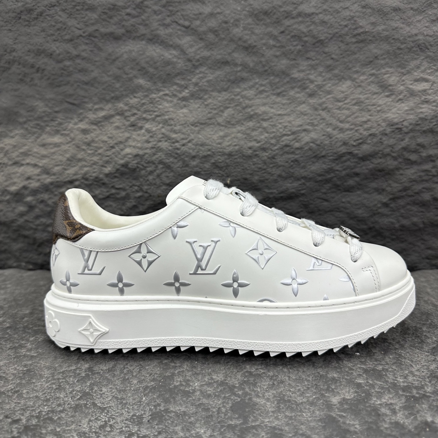 Louis Vuitton Time Out Sneaker Size 36-46