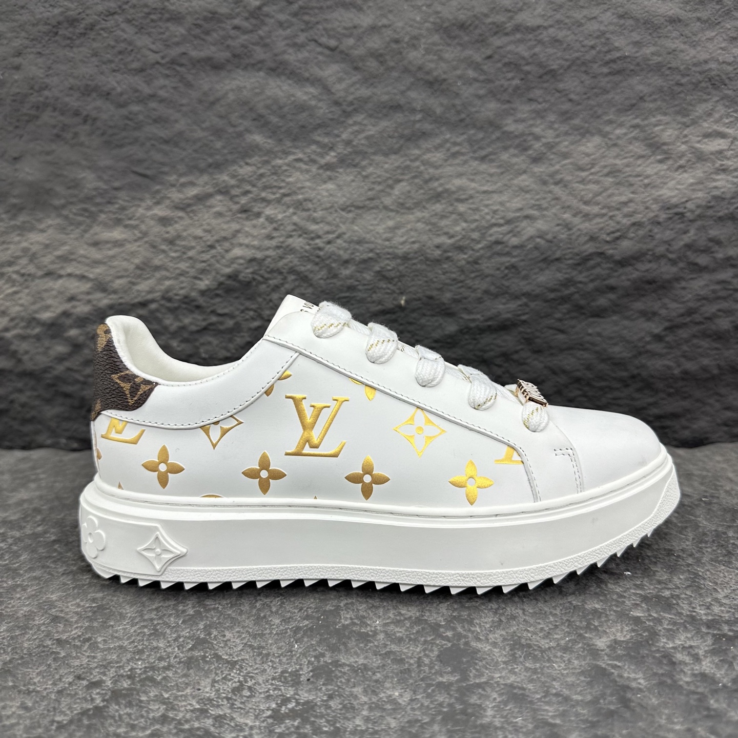 Louis Vuitton Time Out Sneaker Size 36-46