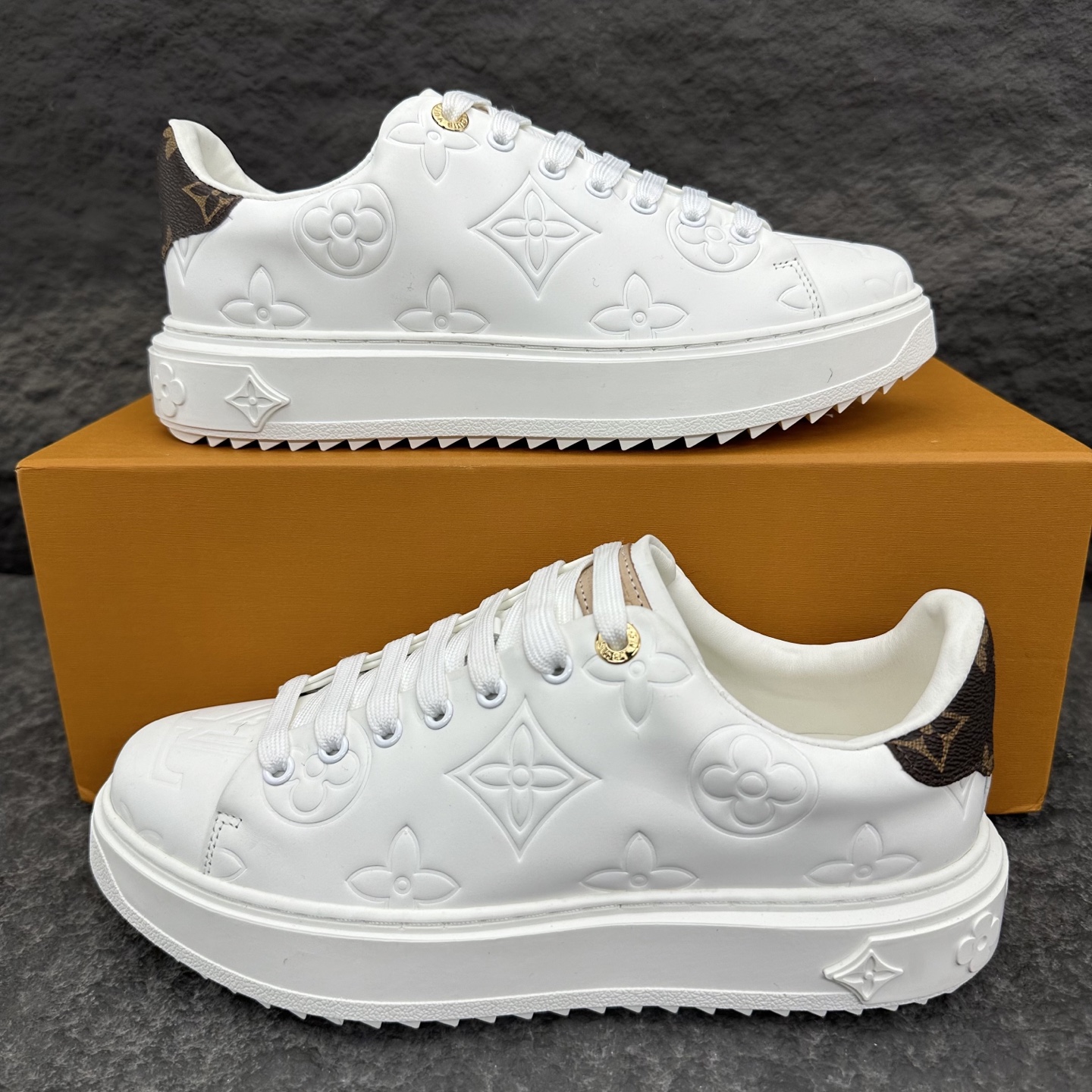 Louis Vuitton Time Out Sneaker Size 36-46