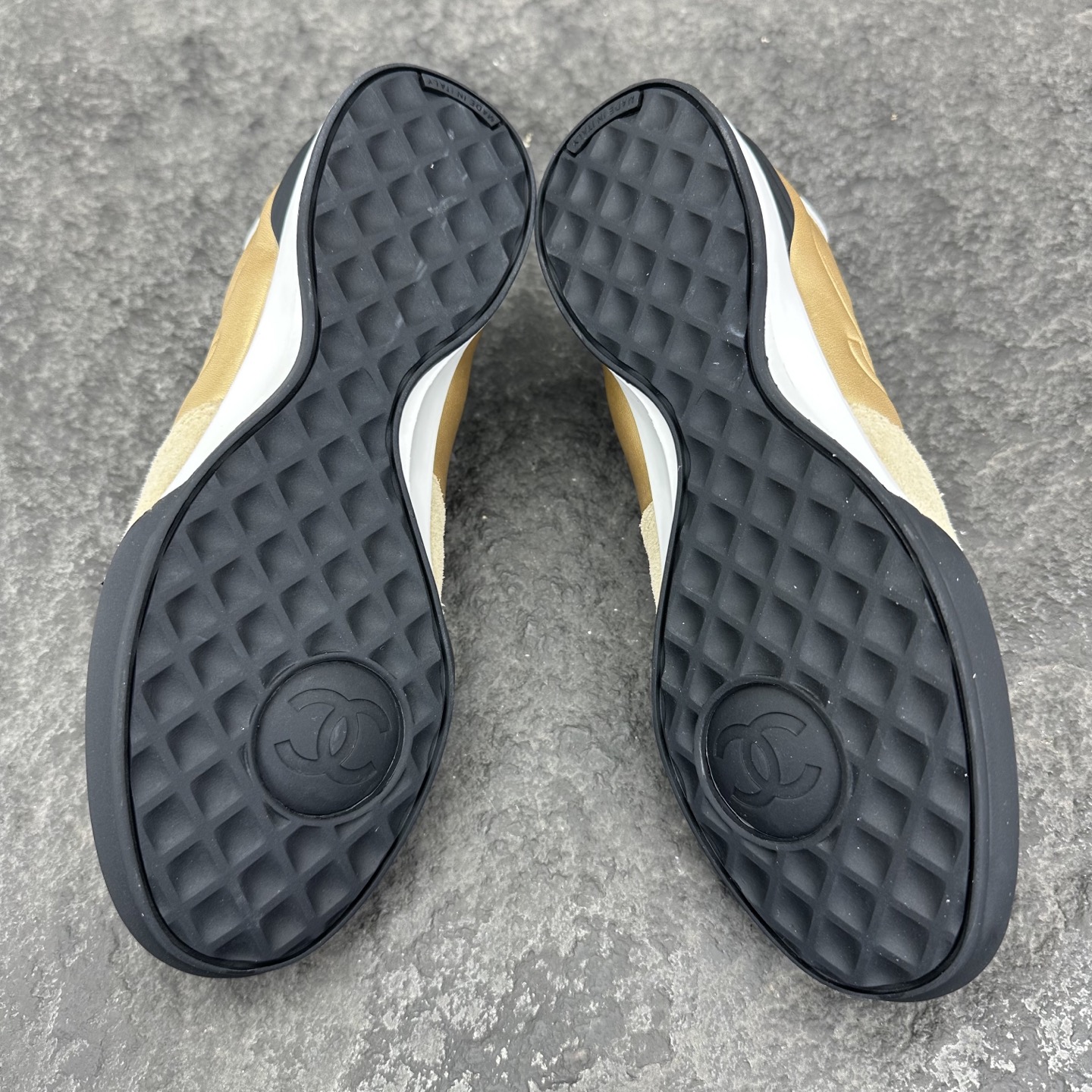 Chanel 25ss COCO Women Sneaker Size 36-41