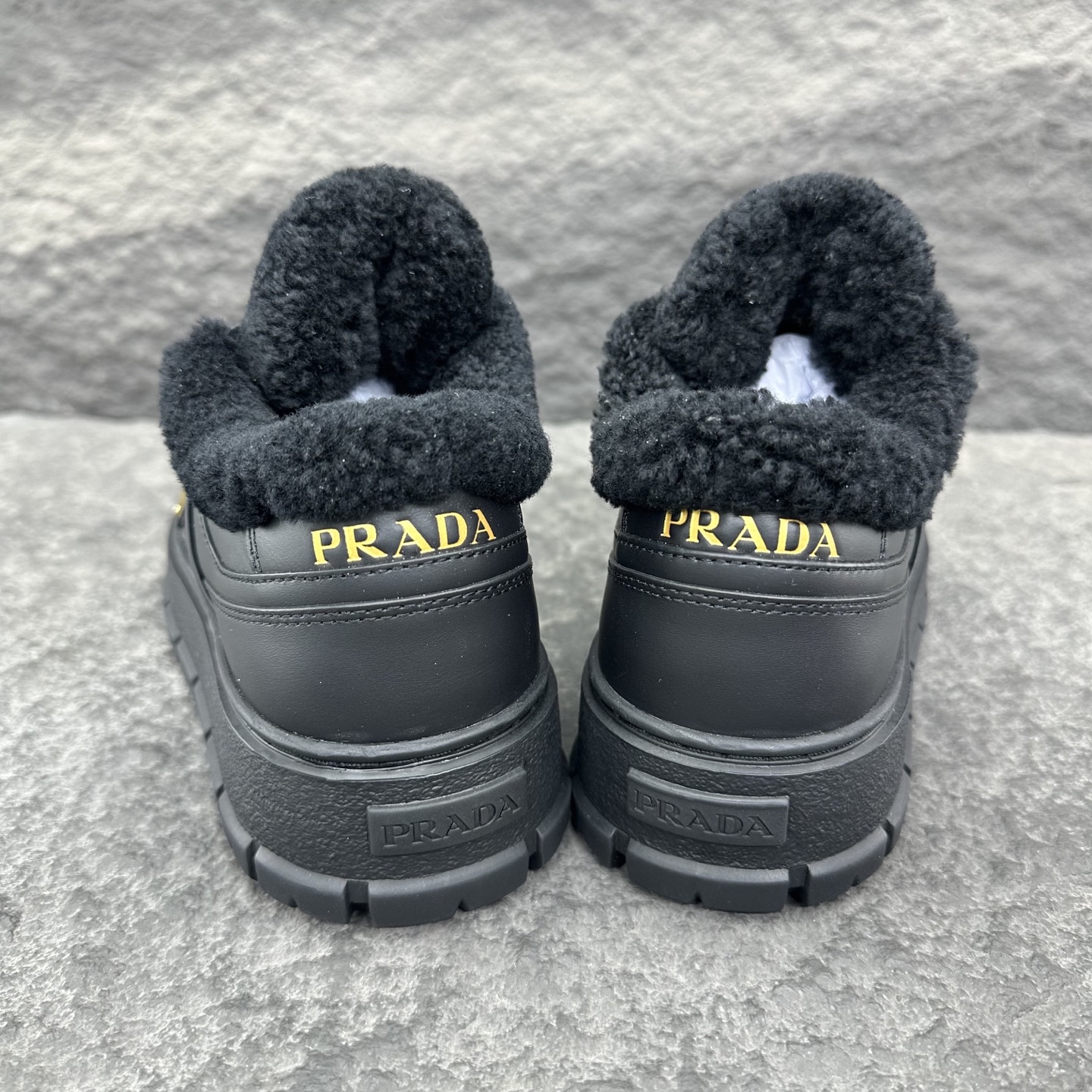 Prada 25ss Women Sneaker Size 36-41