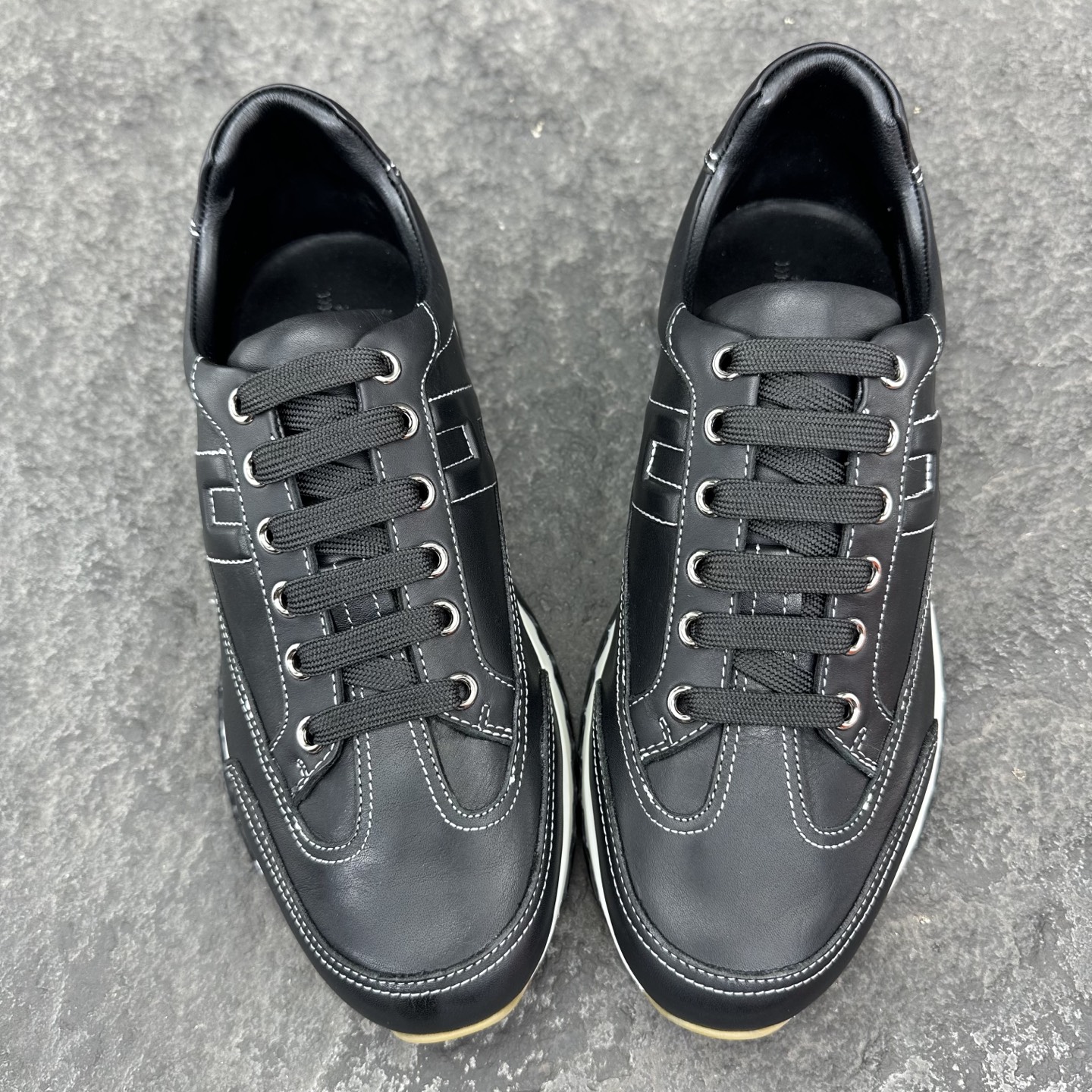 Hermes 25ss Trail Sneaker Size 39-46