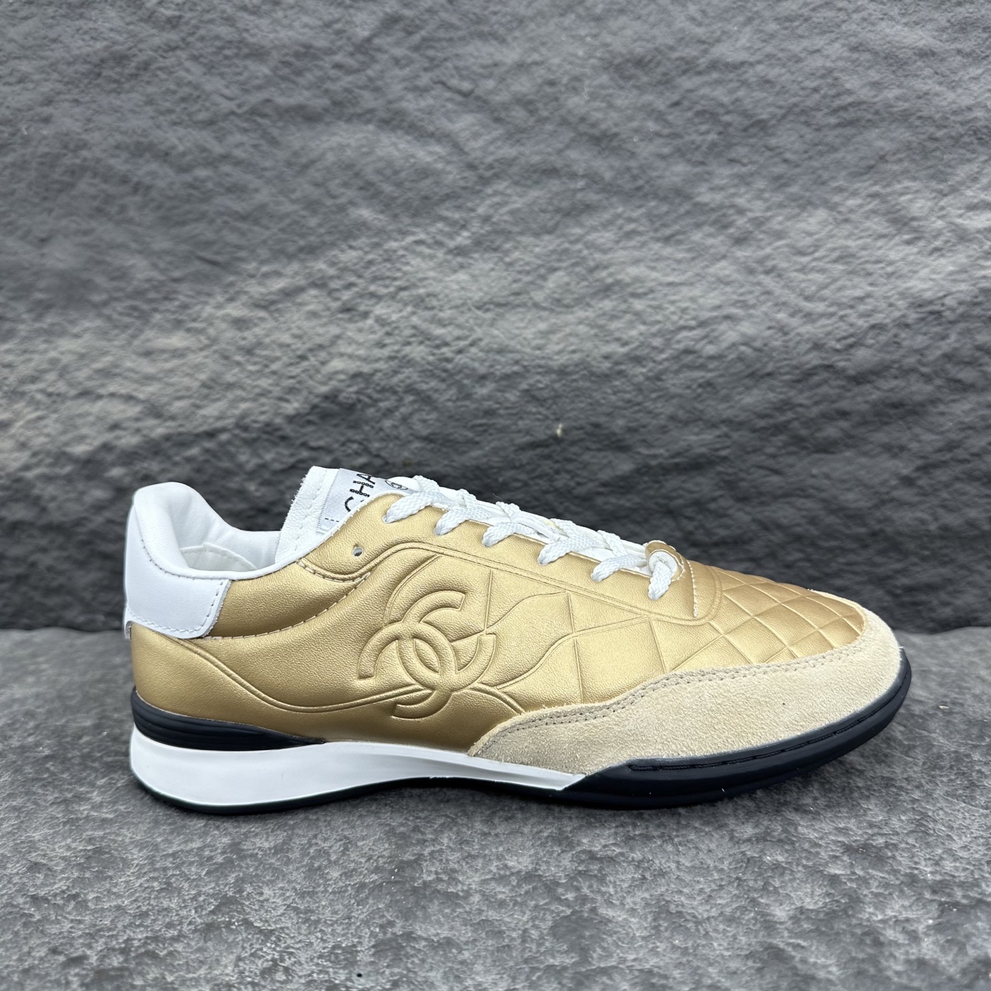 Chanel 25ss COCO Women Sneaker Size 36-41