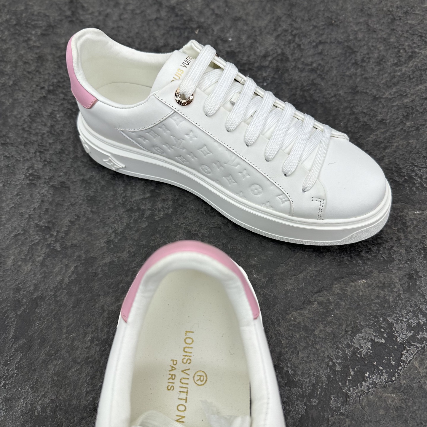 Louis Vuitton Time Out Sneaker Size 36-46
