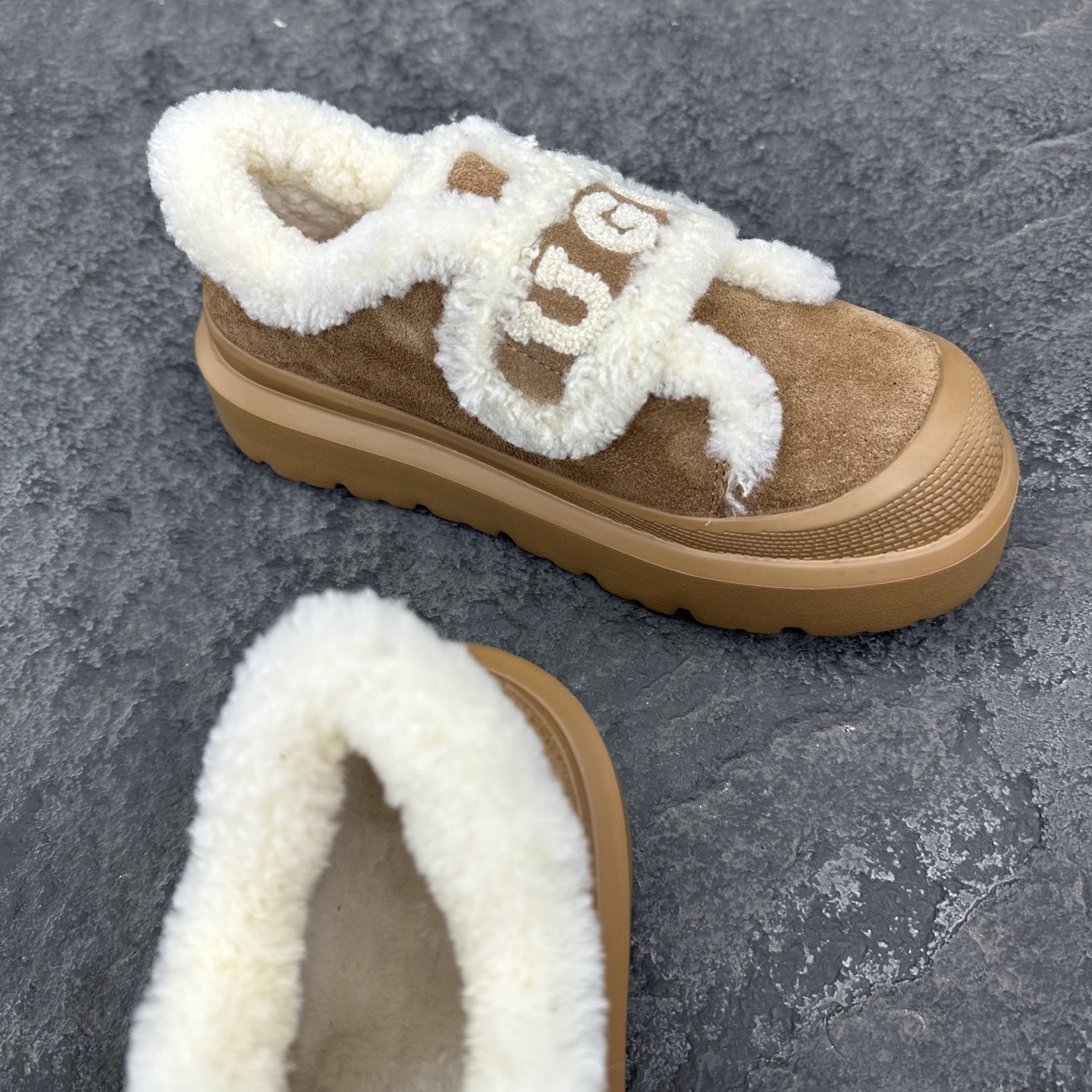 UGG 25ss plush Boots Size 36-41