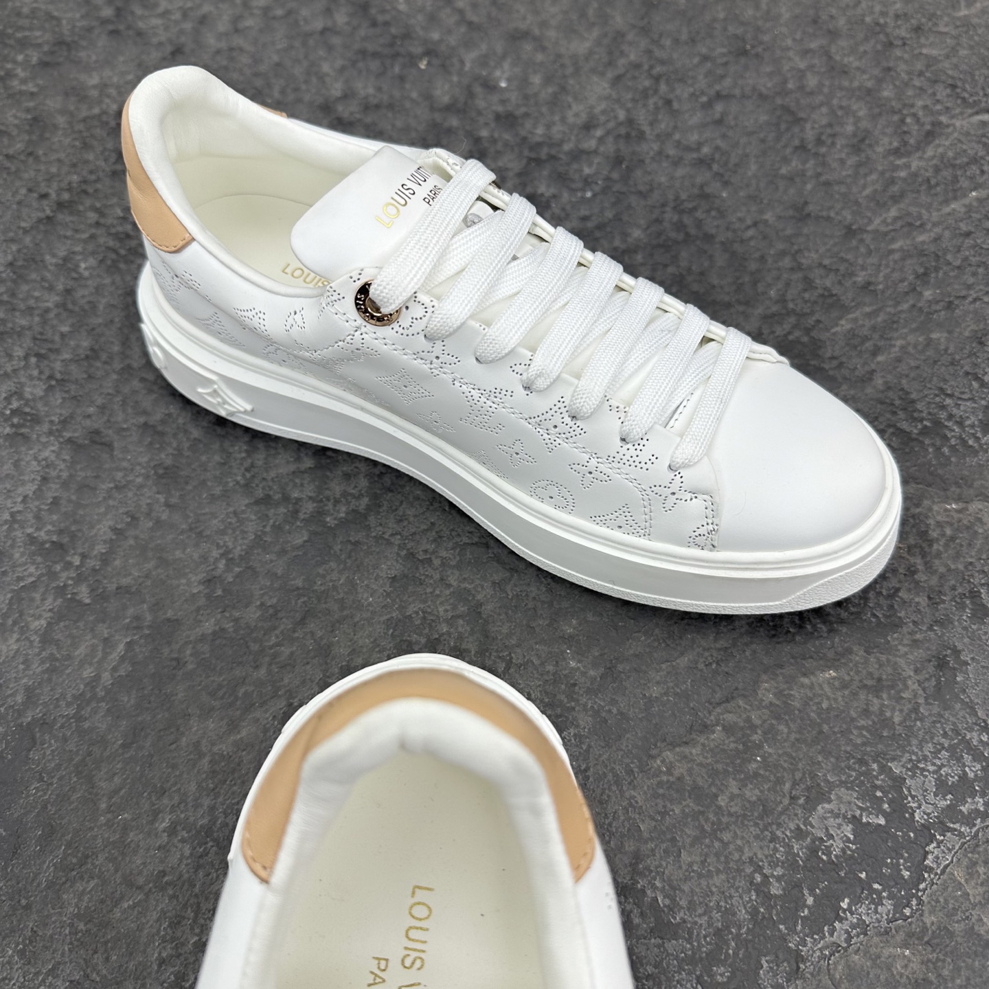 Louis Vuitton Time Out Sneaker Size 36-46