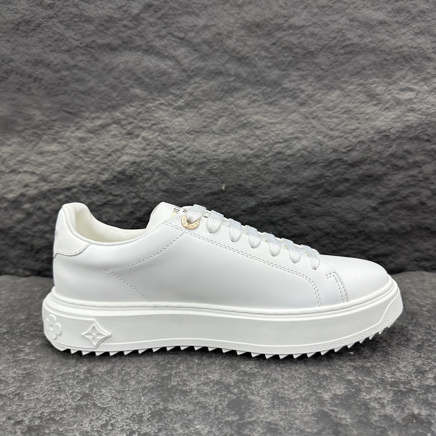 Louis Vuitton Time Out Sneaker Size 36-46