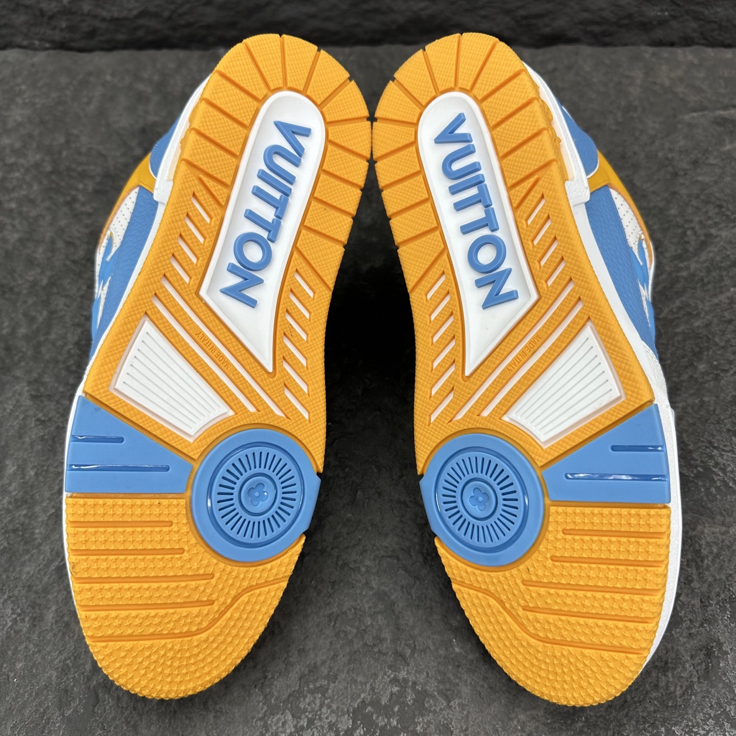 Louis Vuitton LV 1AIOIZ LV CLASSIC Sneaker Size 36-46