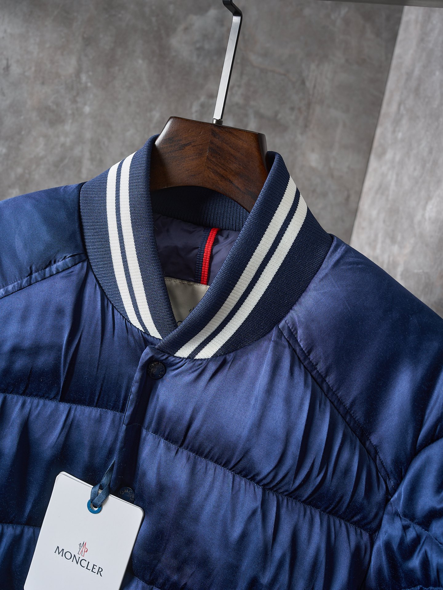 Moncler Dives Men Winter Jacket Size 1-4