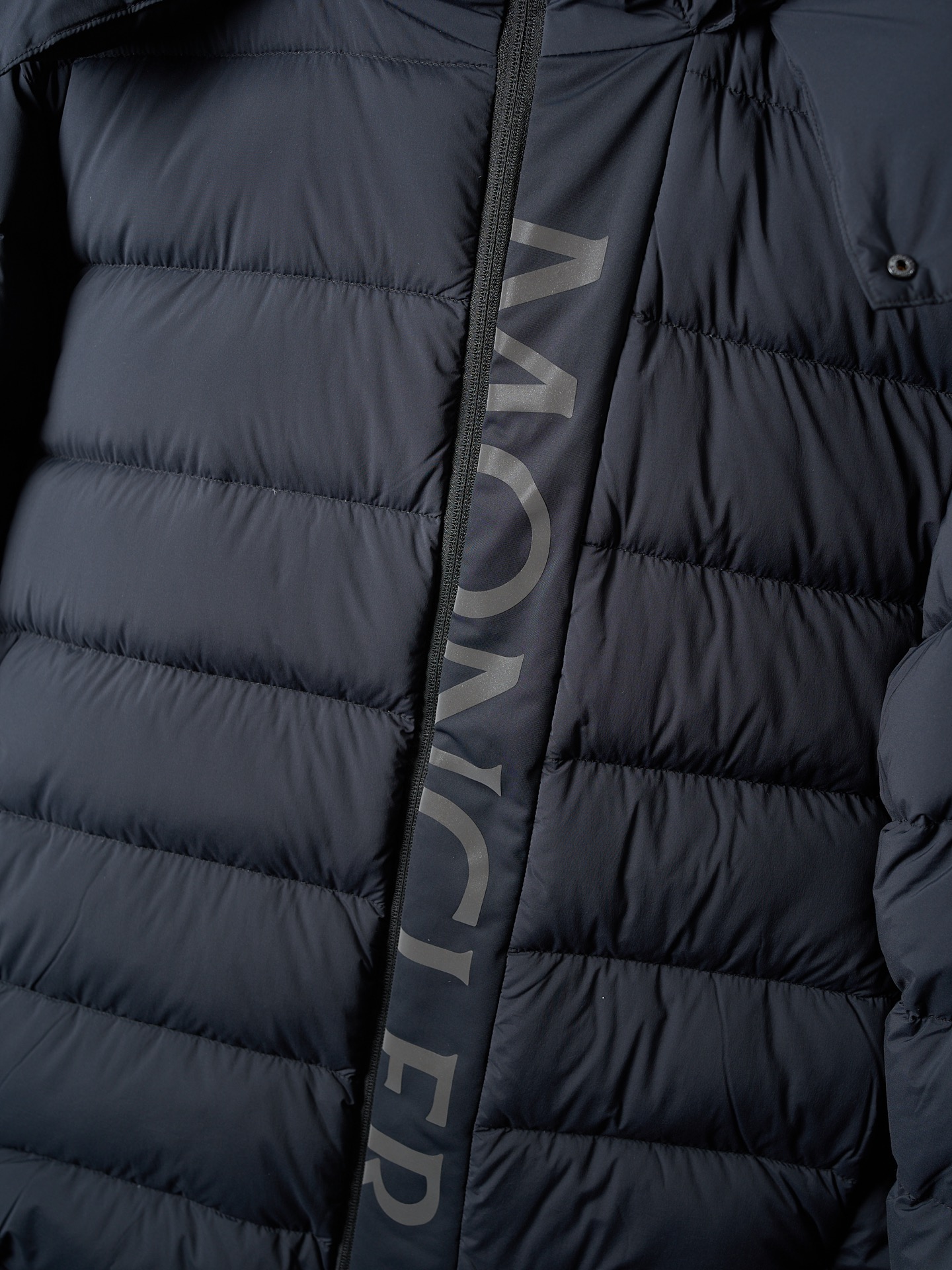 Moncler Ume Men Winter Jacket Size 1-4