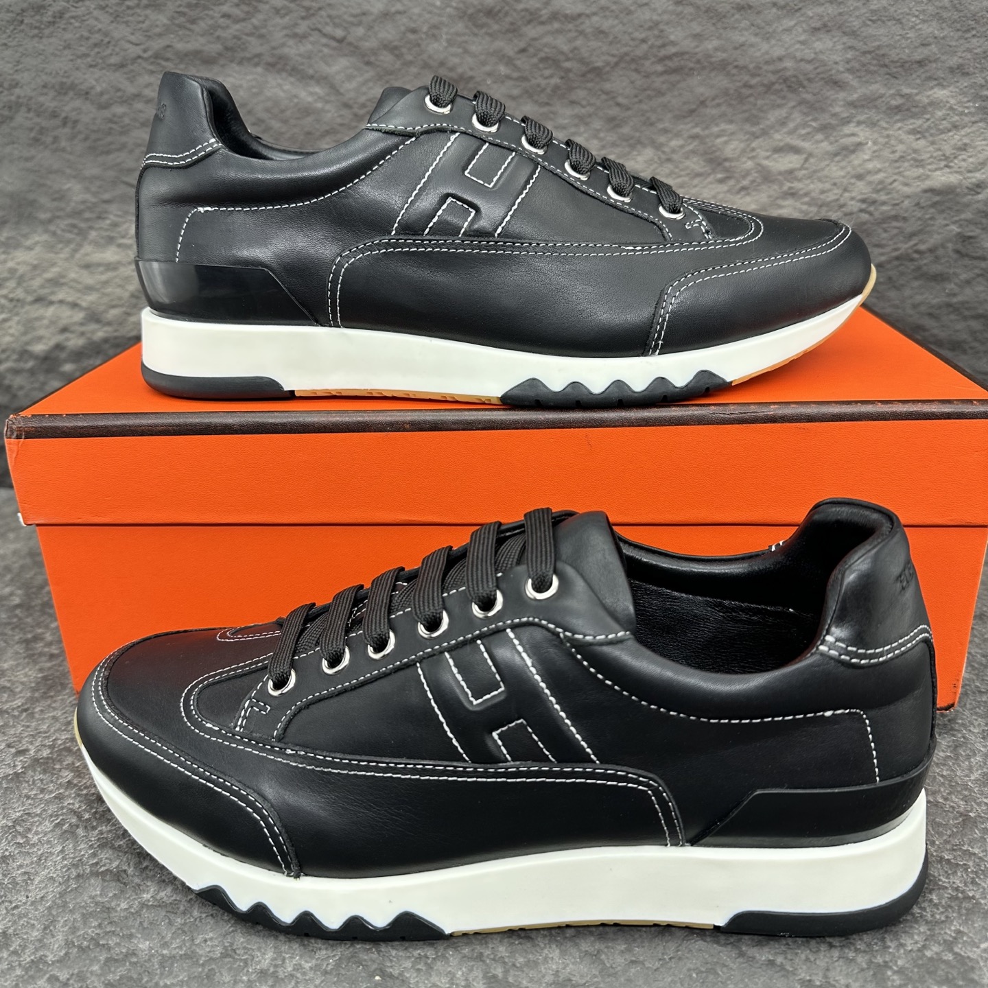 Hermes 25ss Trail Sneaker Size 39-46