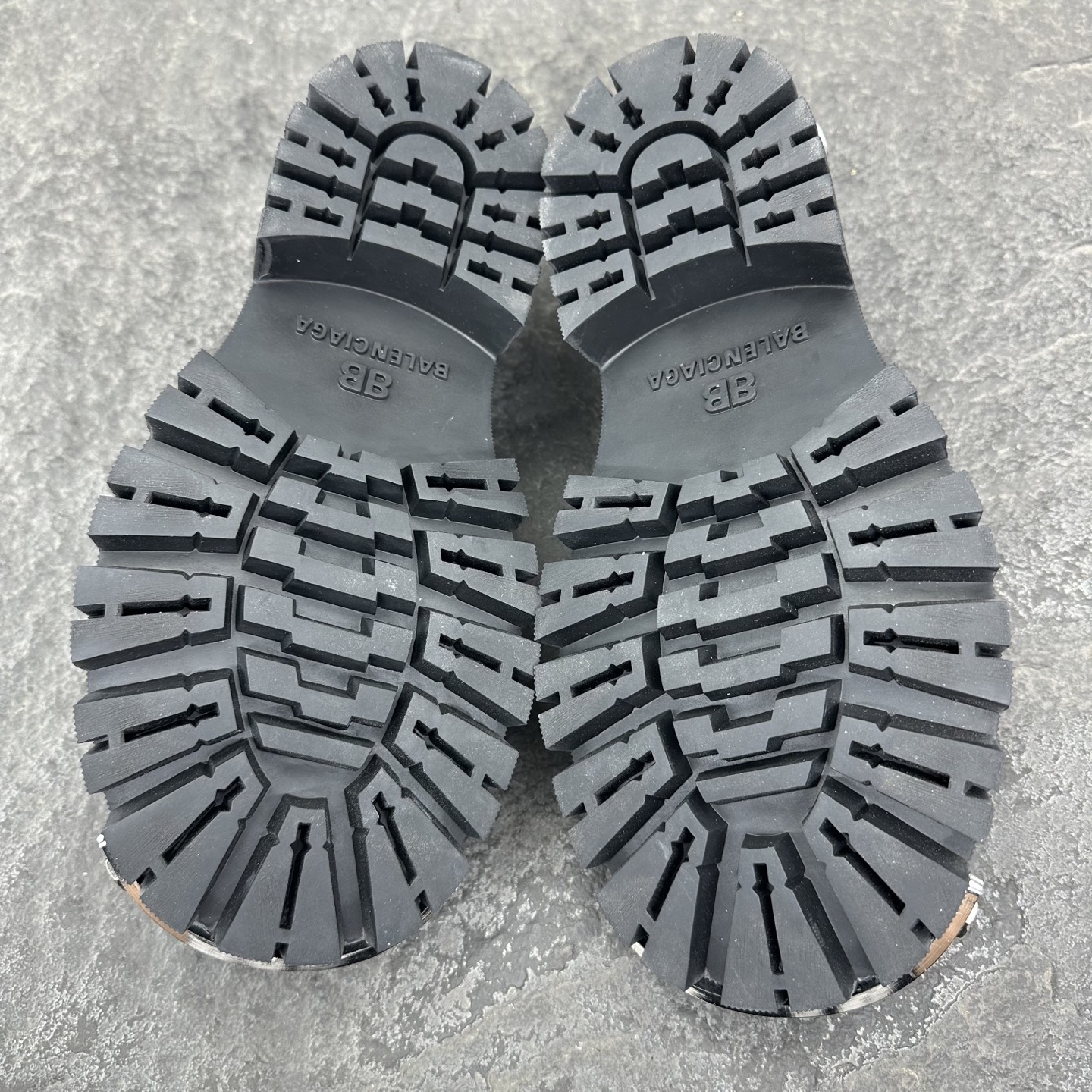 Balenciaga 25ss Tractor Loafers Size 39-46