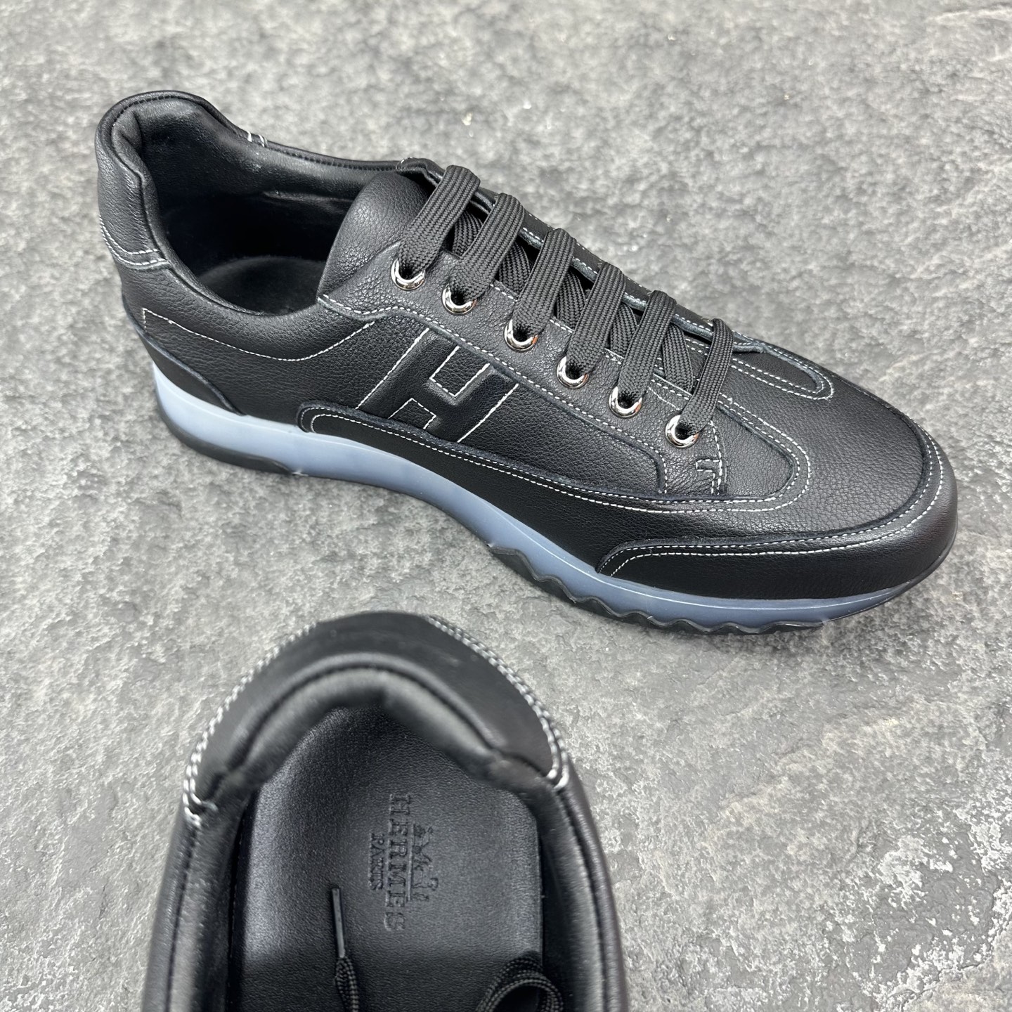 Hermes 25ss Trail Sneaker Size 39-46