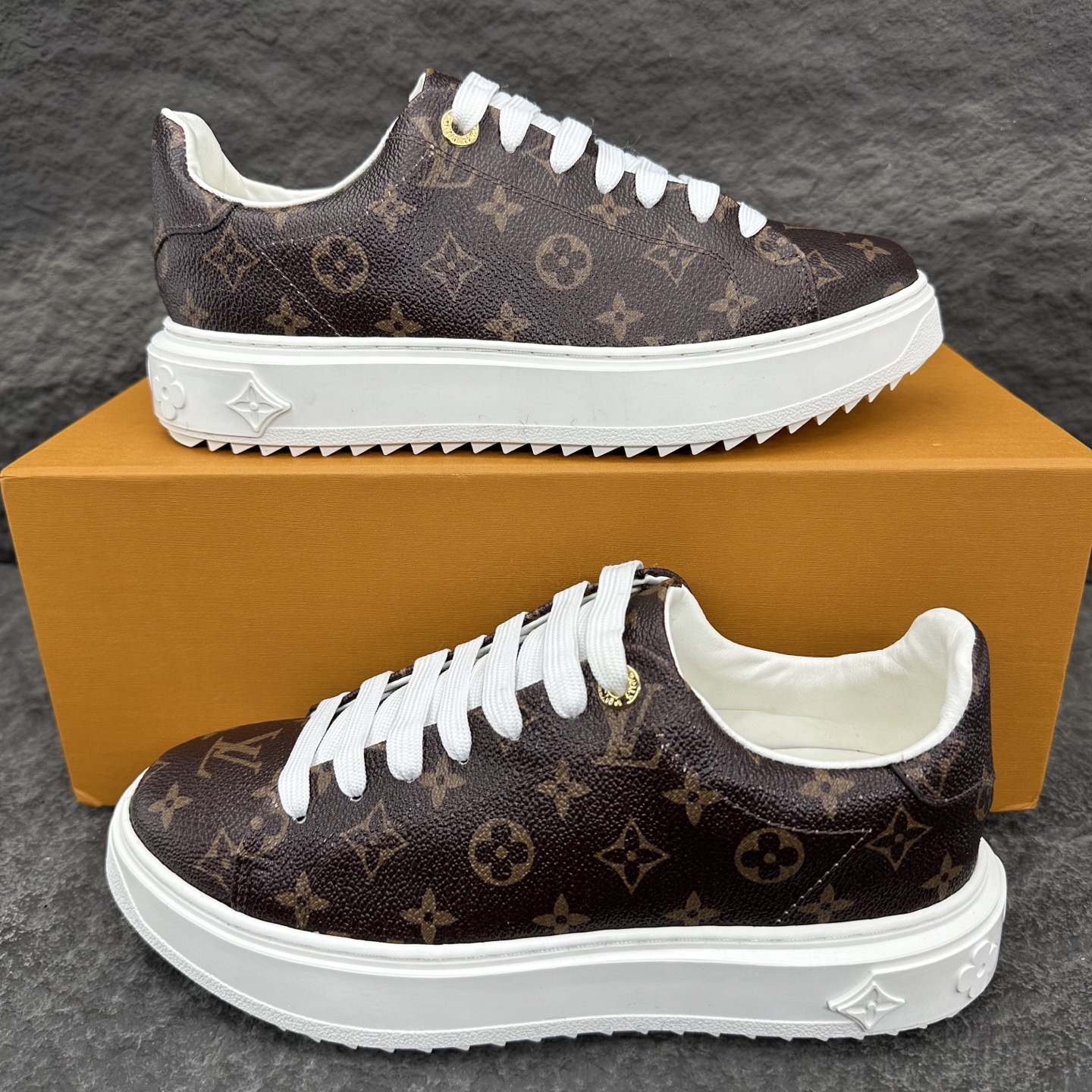 Louis Vuitton Time Out Sneaker Size 36-46