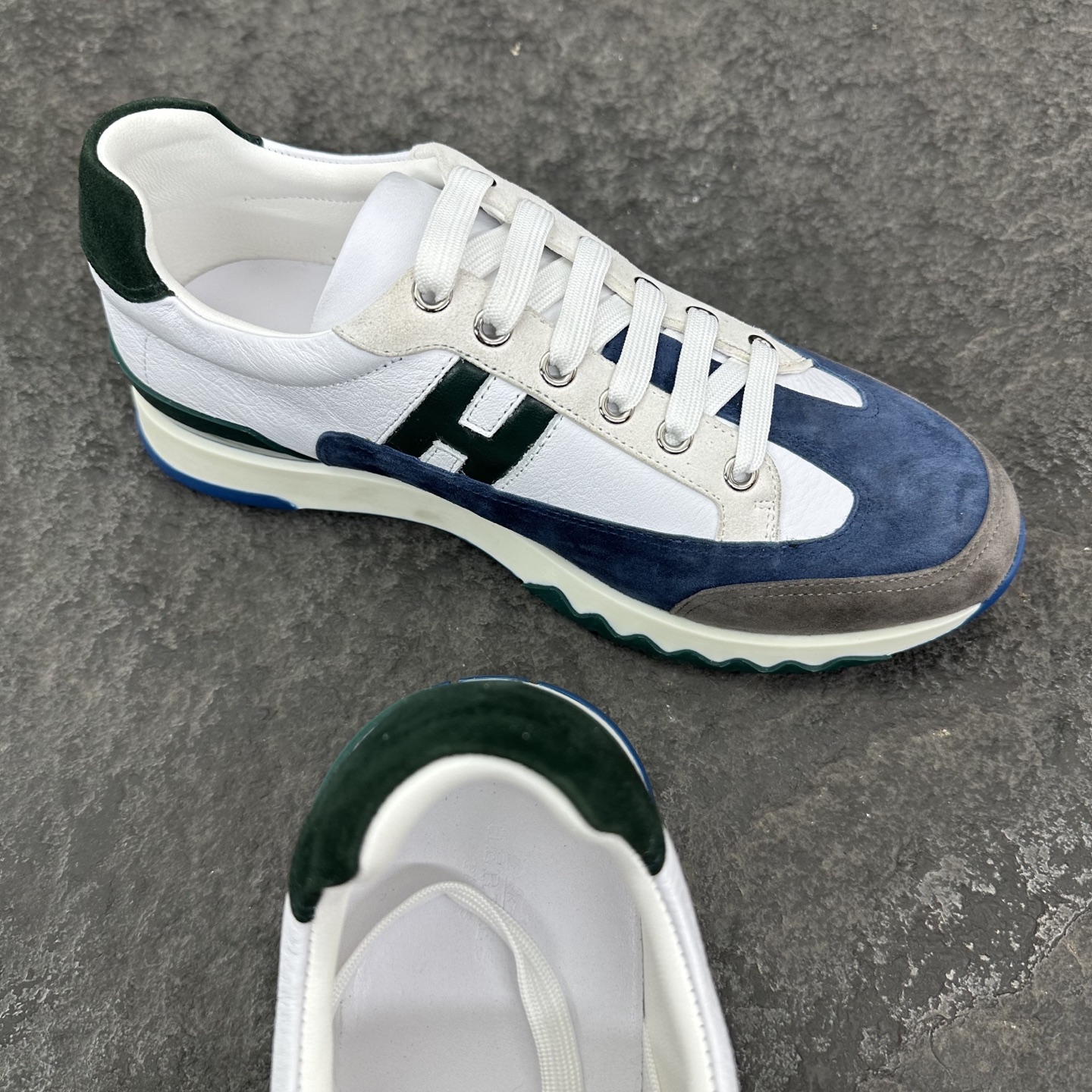 Hermes 25ss Trail Sneaker Size 39-46