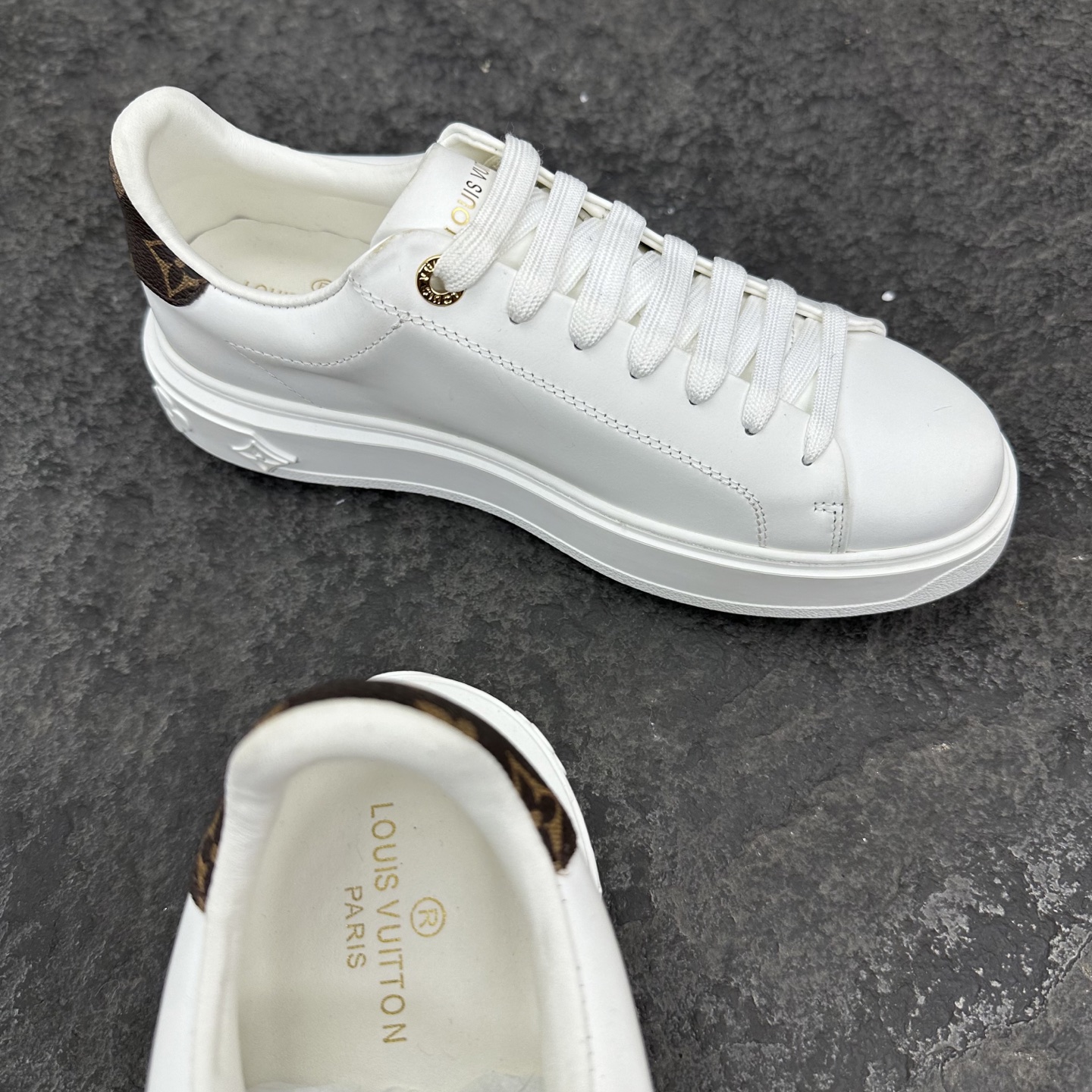 Louis Vuitton Time Out Sneaker Size 36-46