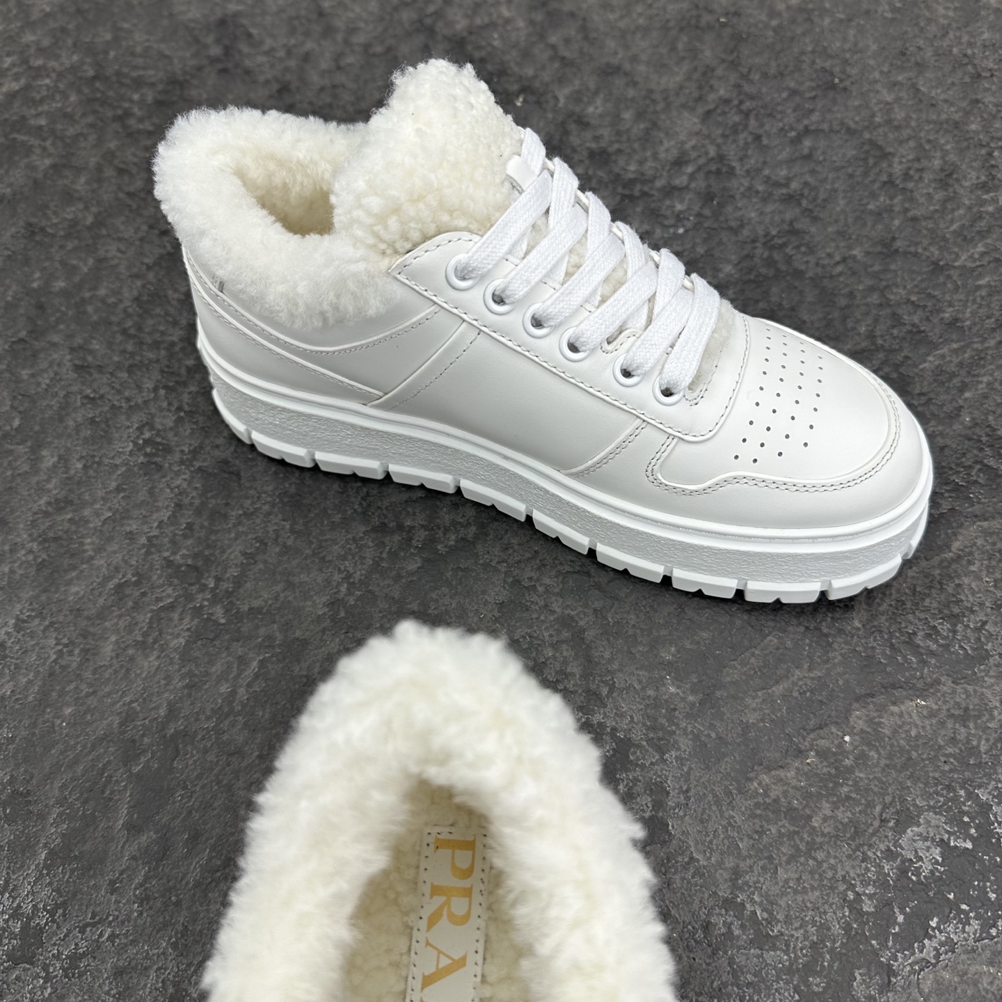 Prada 25ss Women Sneaker Size 36-41