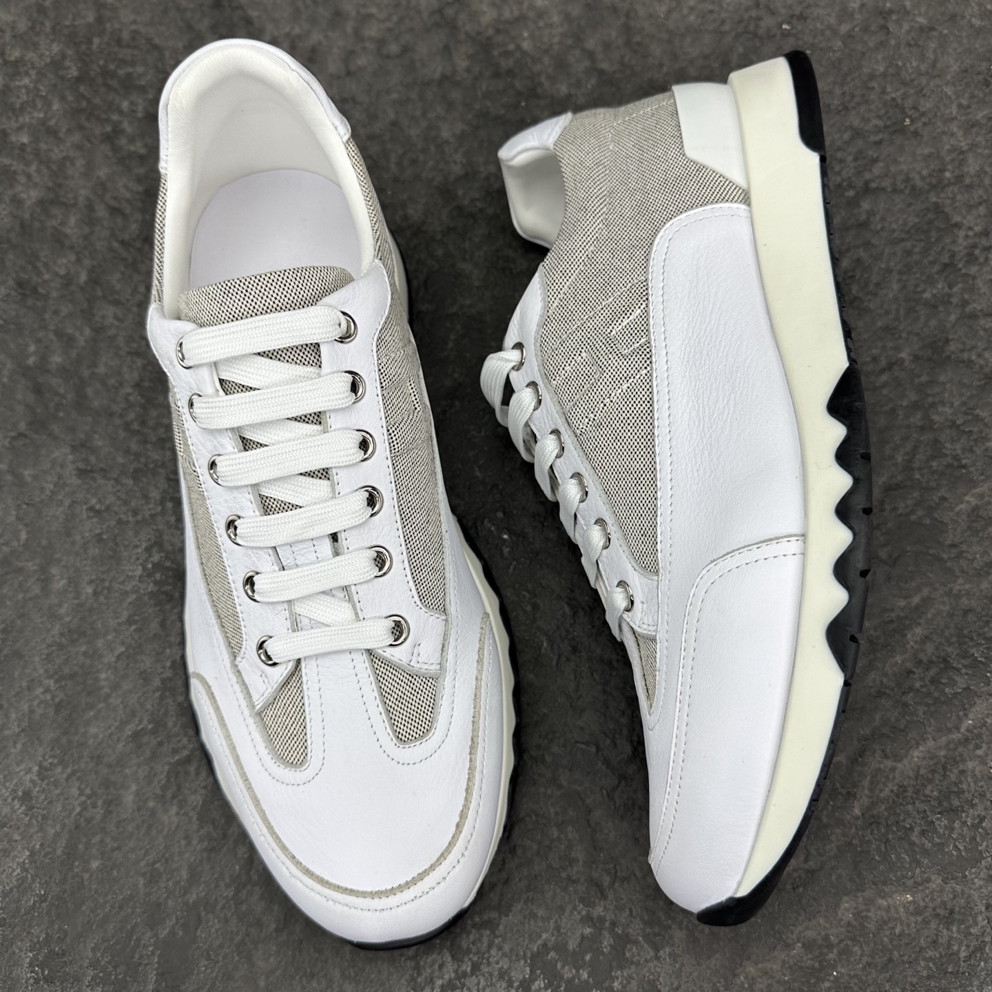 Hermes 25ss Trail Sneaker Size 39-46