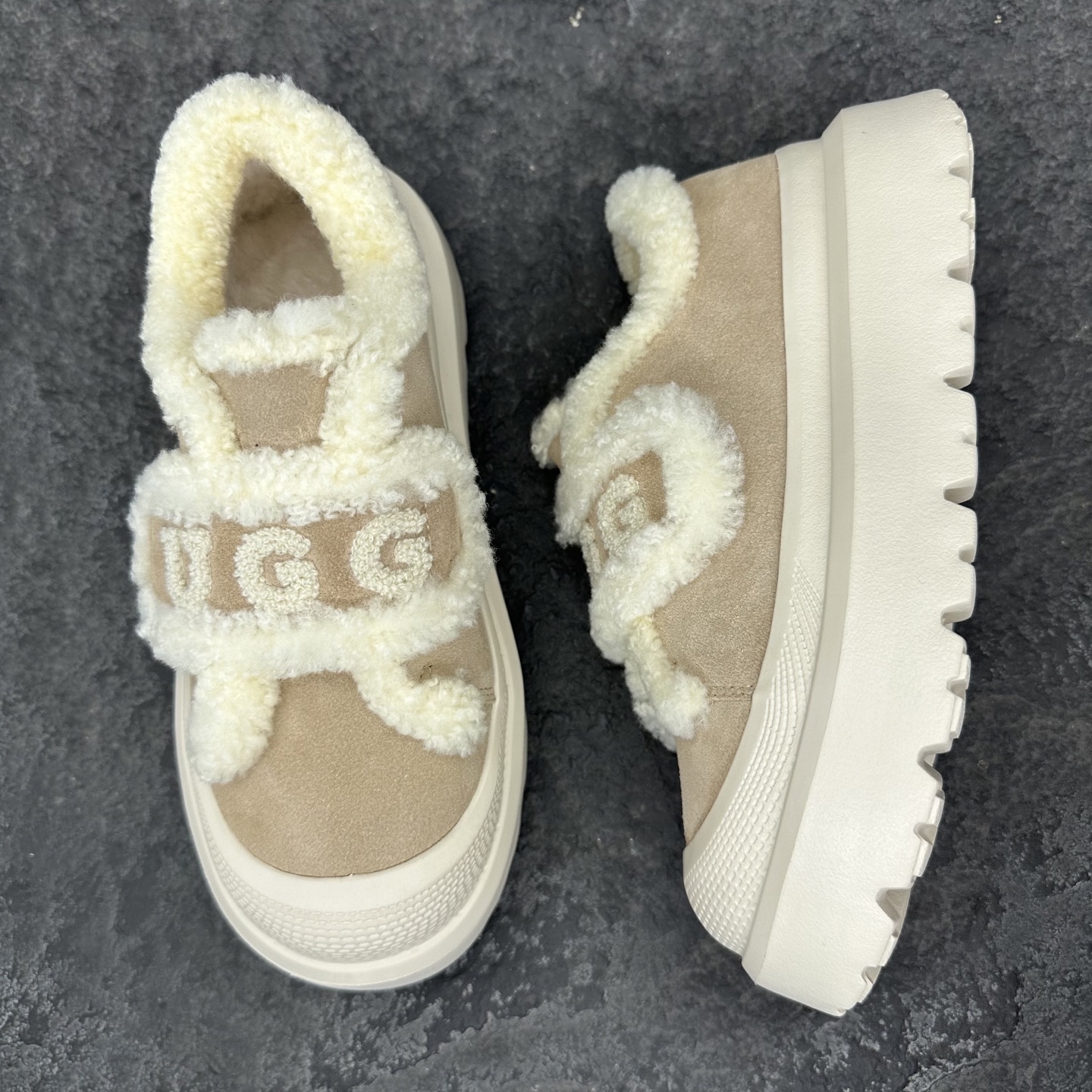 UGG 25ss plush Boots Size 36-41