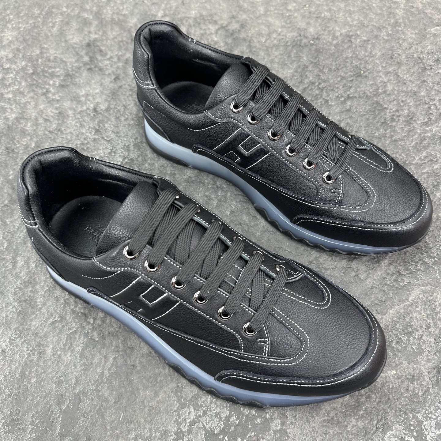 Hermes 25ss Trail Sneaker Size 39-46