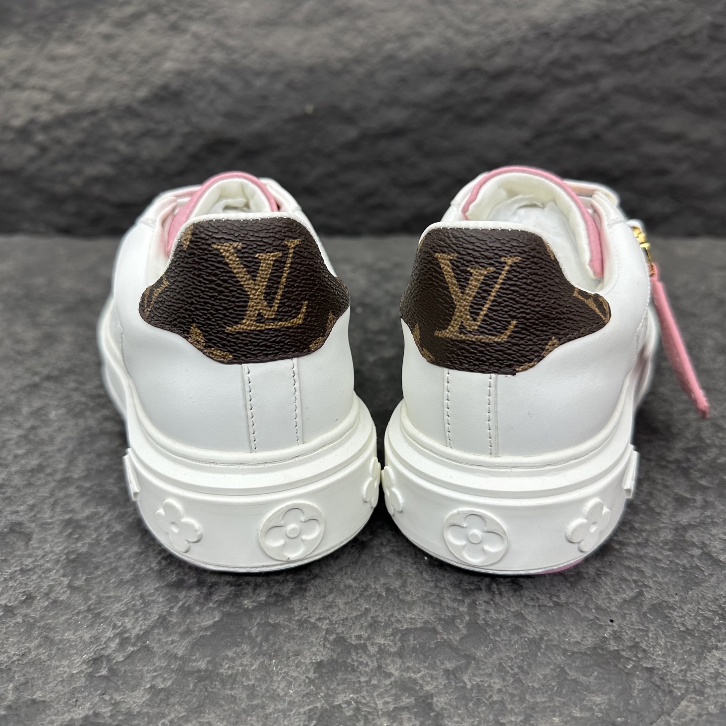 Louis Vuitton Time Out Sneaker Size 36-46