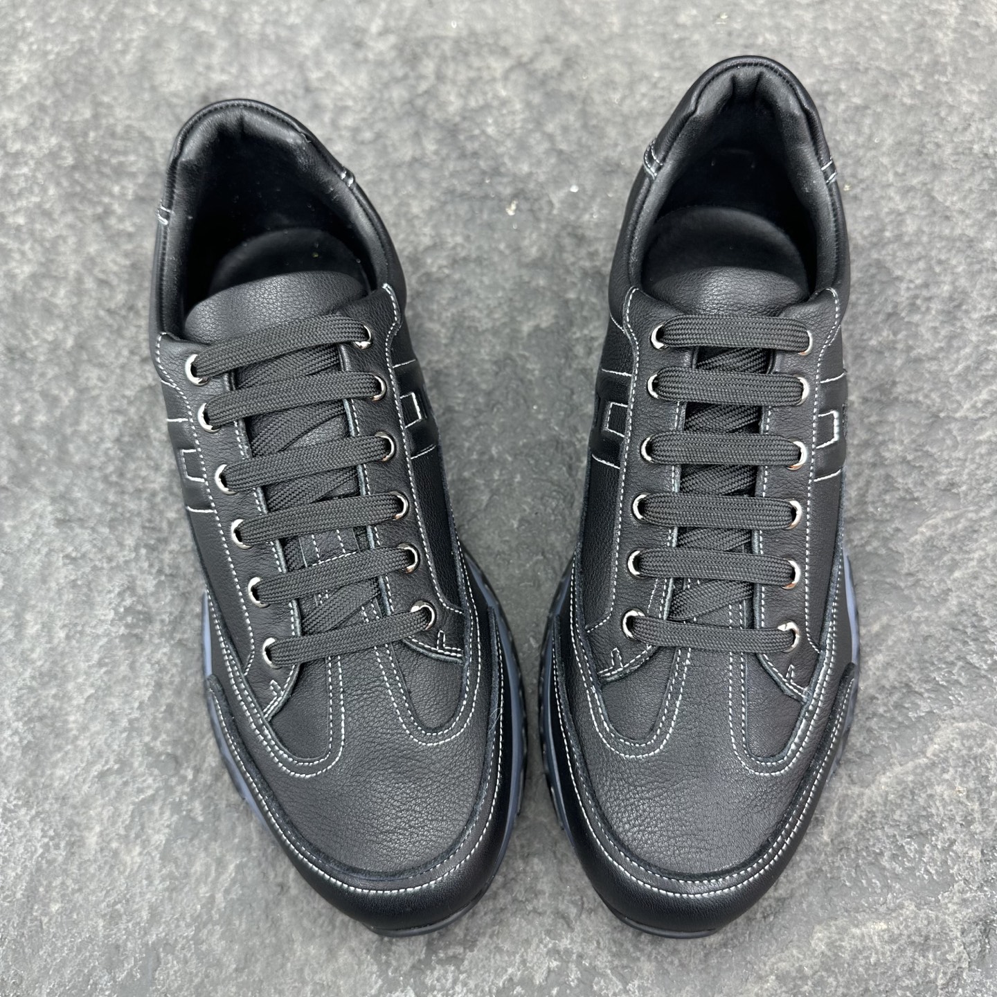 Hermes 25ss Trail Sneaker Size 39-46