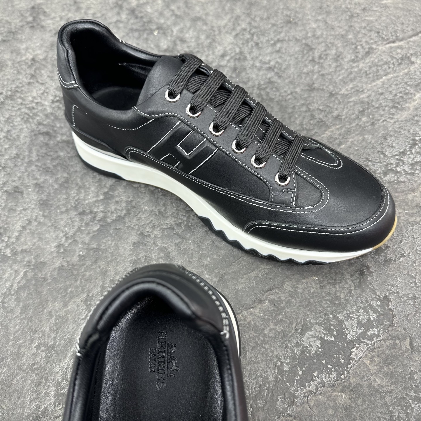 Hermes 25ss Trail Sneaker Size 39-46