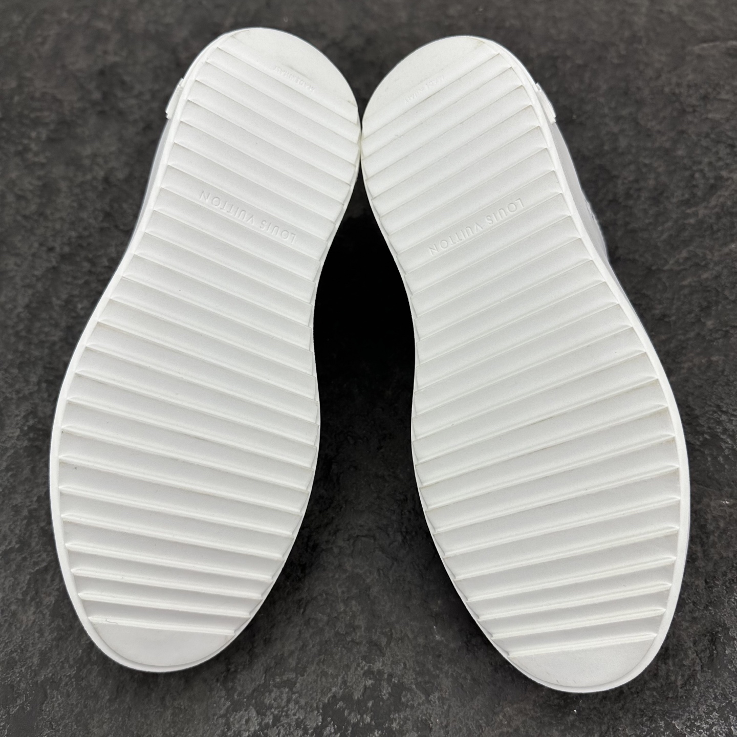 Louis Vuitton Time Out Sneaker Size 36-46