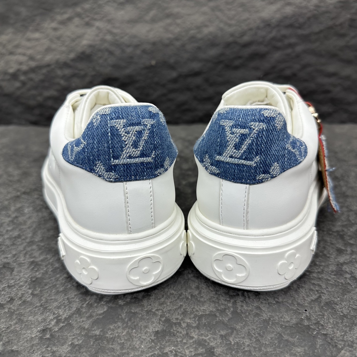 Louis Vuitton Time Out Sneaker Size 36-46
