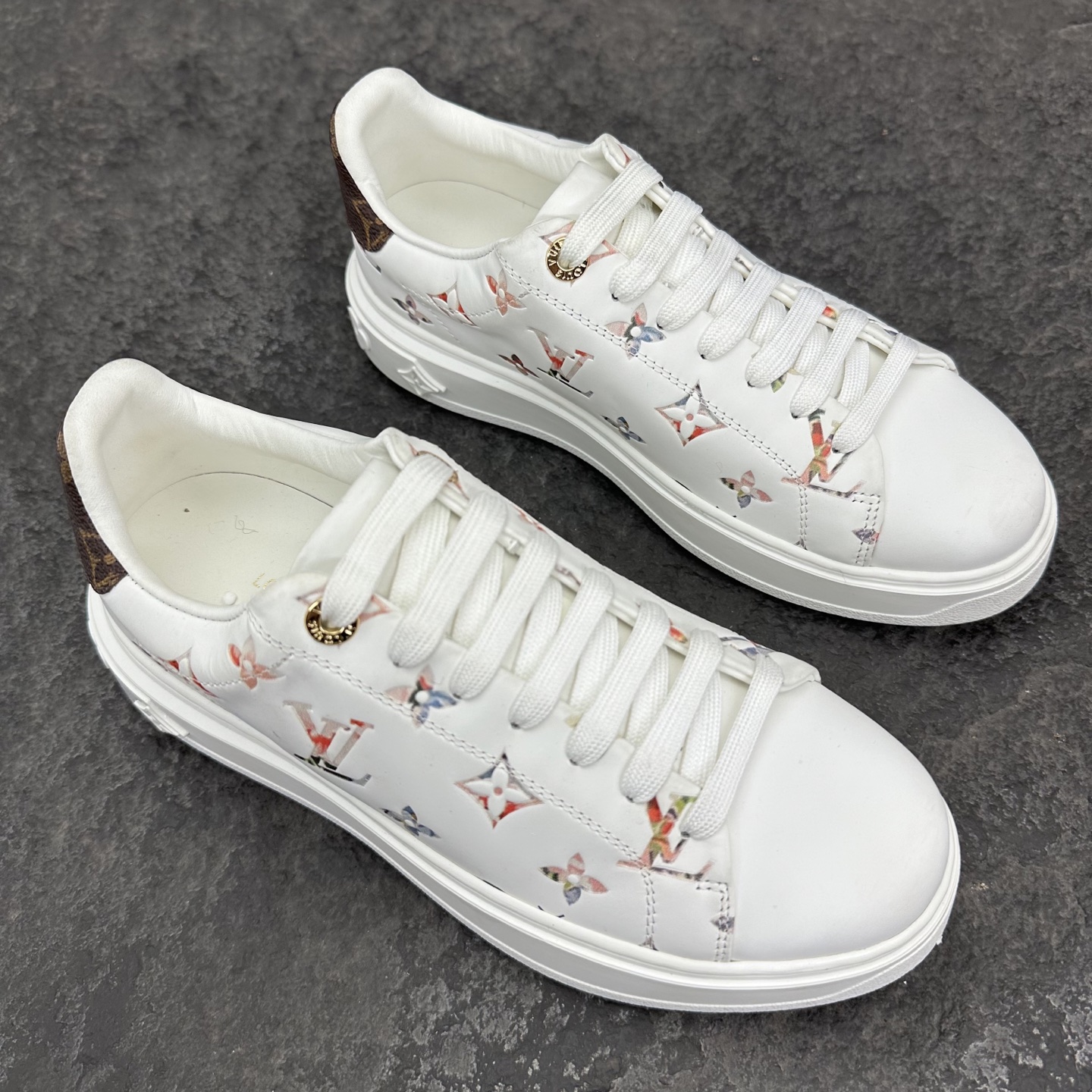 Louis Vuitton Time Out Sneaker Size 36-46
