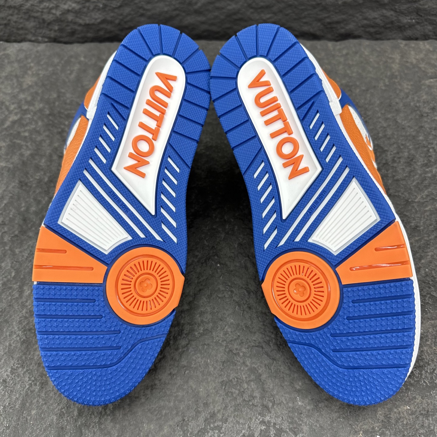 Louis Vuitton LV 1AIOIZ LV CLASSIC Sneaker Size 36-46