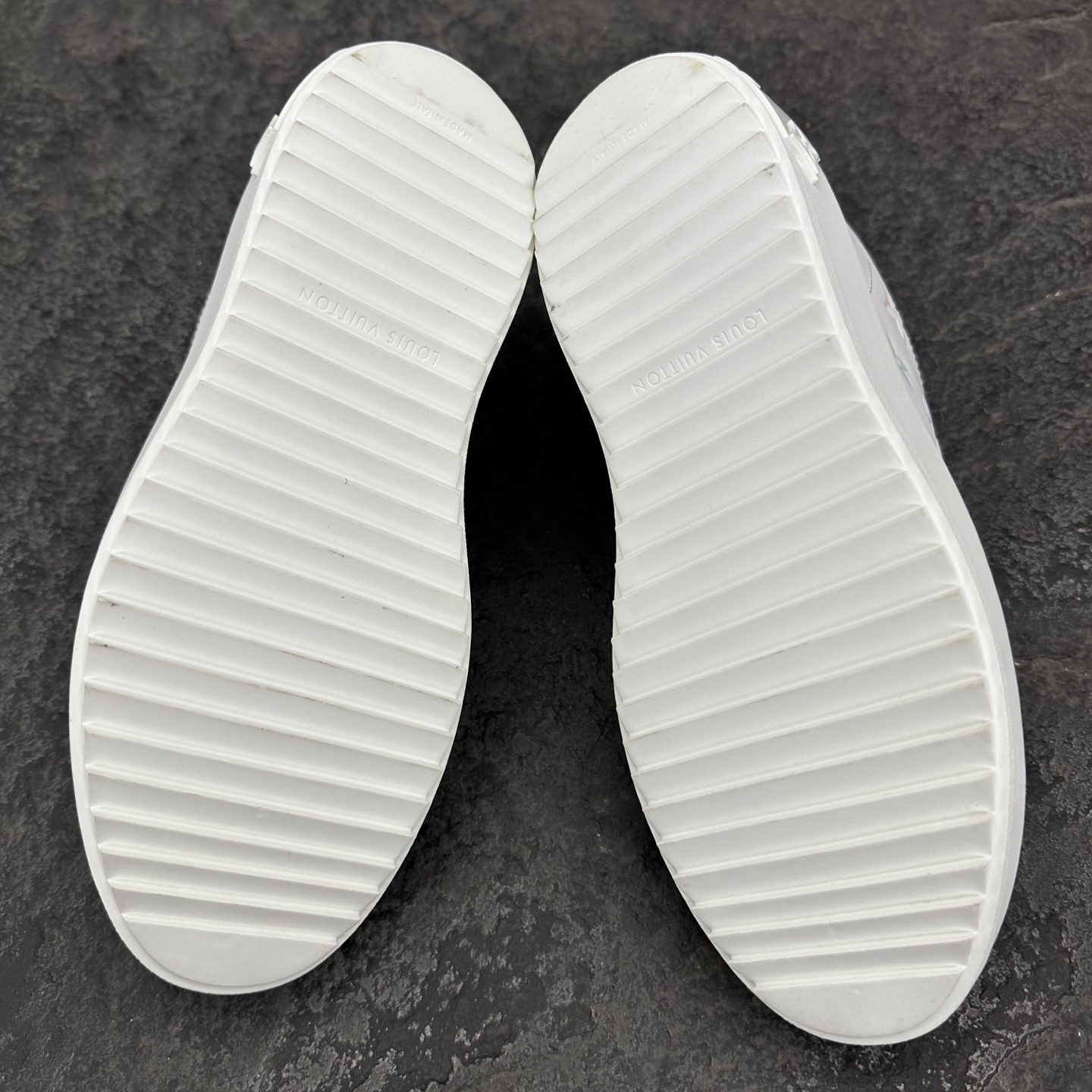 Louis Vuitton Time Out Sneaker Size 36-46