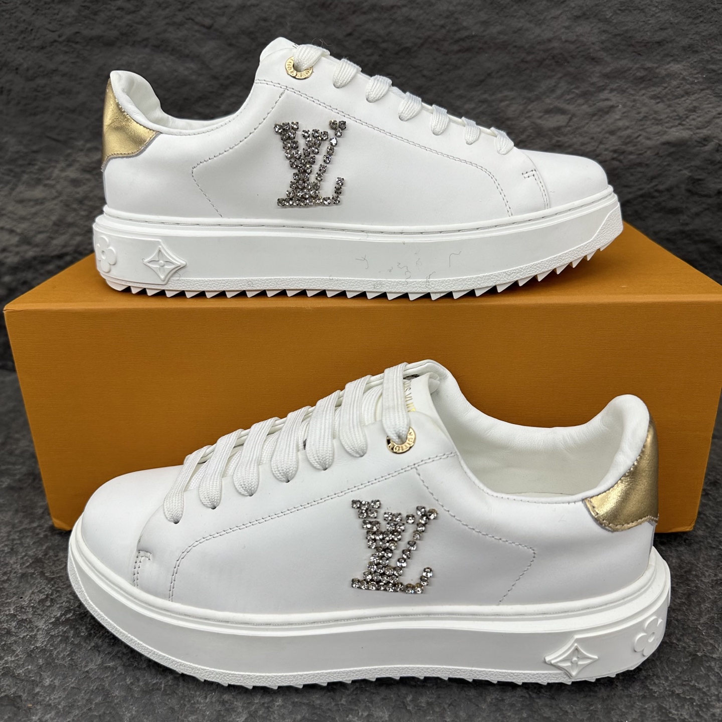 Louis Vuitton Time Out Sneaker Size 36-46