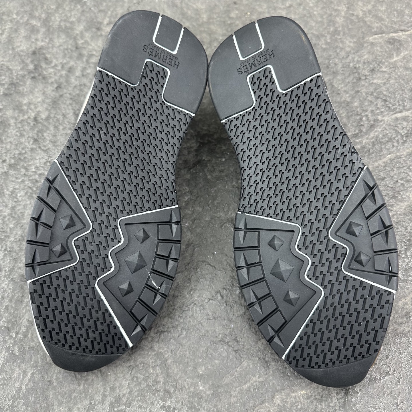 Hermes 25ss Trail Sneaker Size 39-46