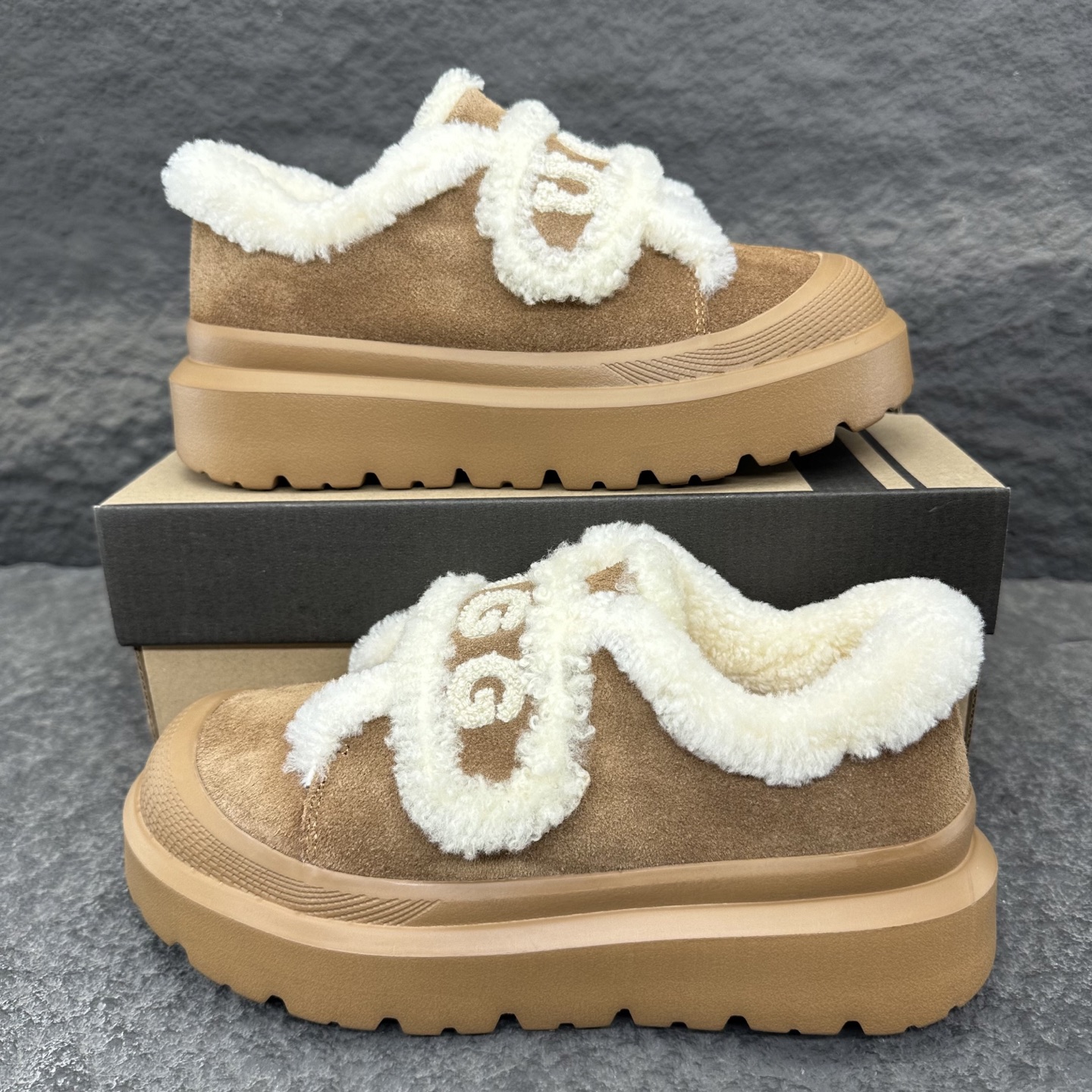 UGG 25ss plush Boots Size 36-41